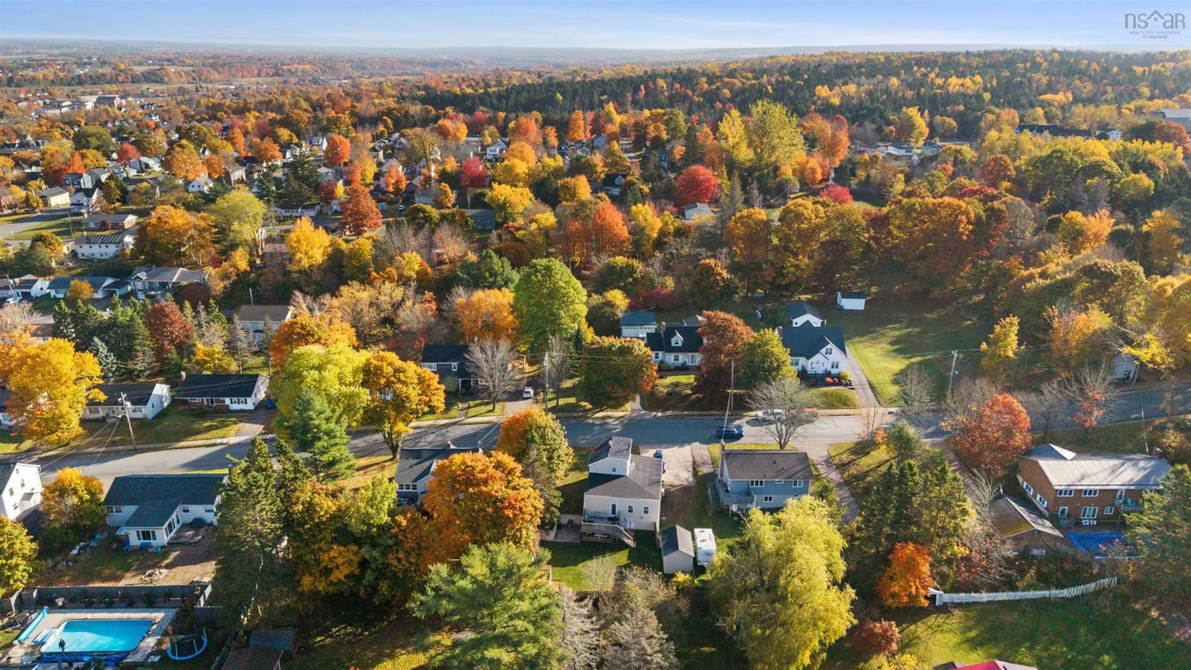 A pic from outside/outdoor area/front of a property/back of a property/a pic from drone, unknown for 208 Pleasant St, Truro Nova Scotia B2N 3S8