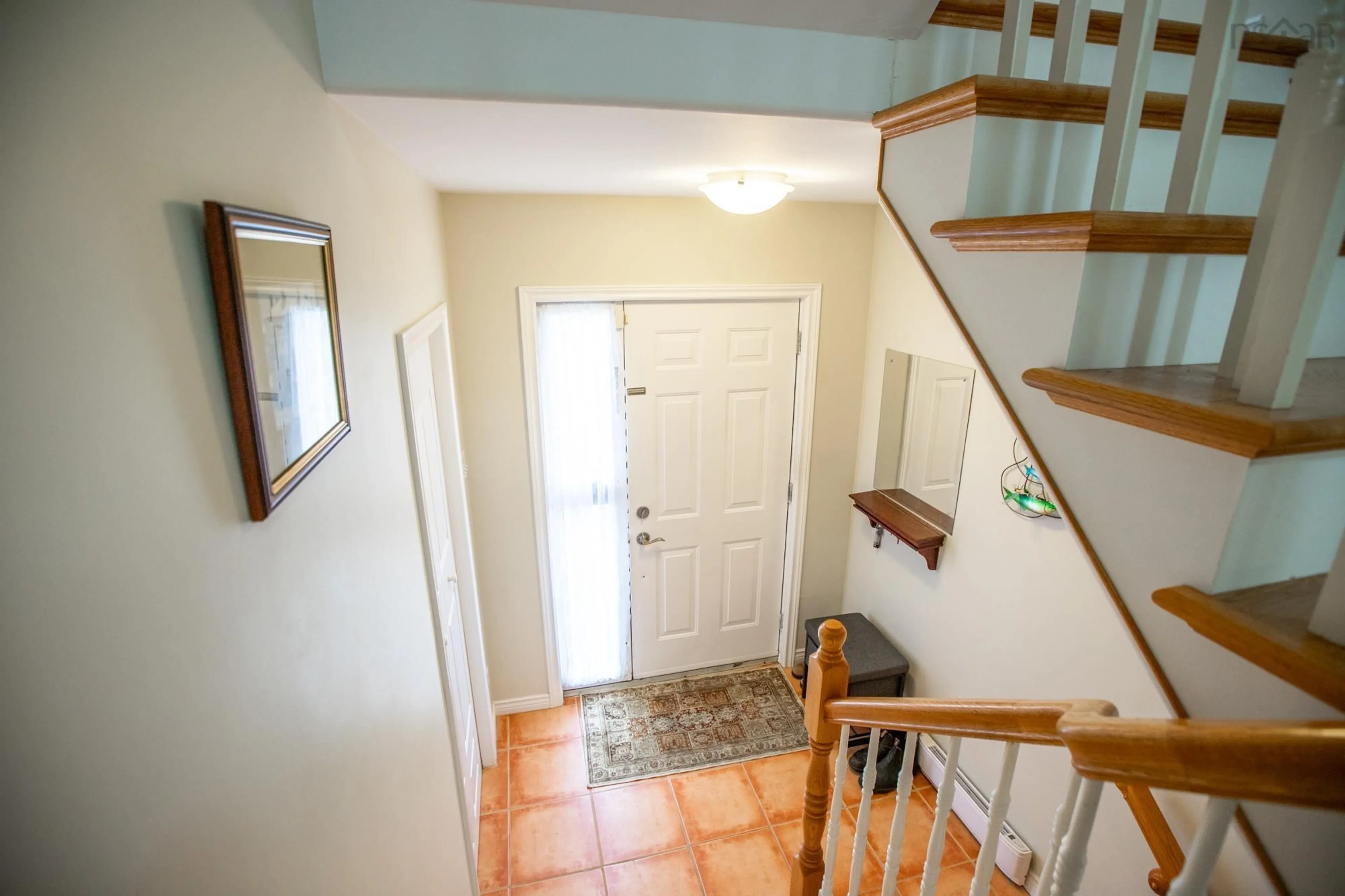 Indoor entryway for 110 Oceanview Dr, Bedford Nova Scotia B4A 4C5