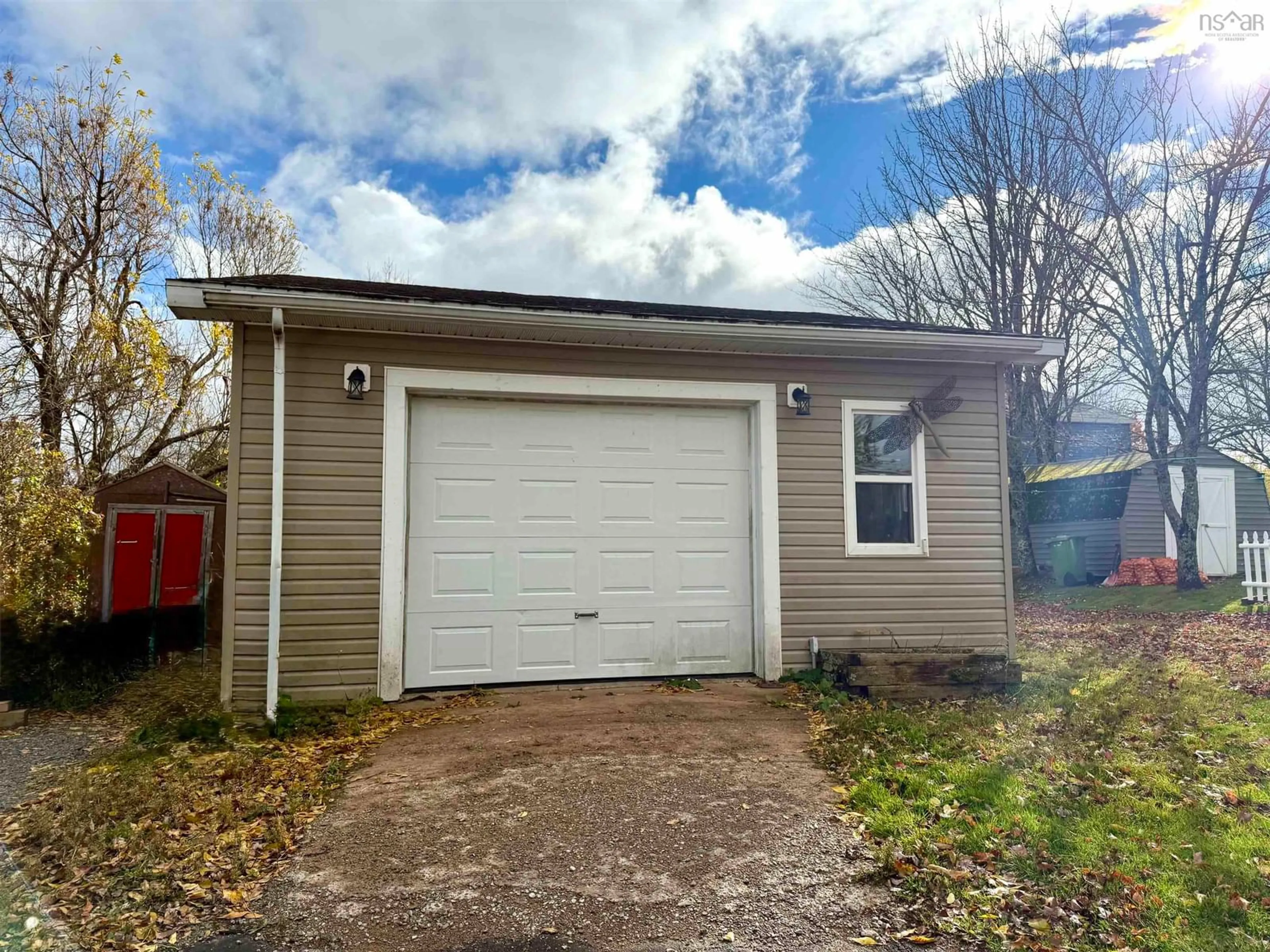 Shed for 217 Main St, Springhill Nova Scotia B0M 1X0