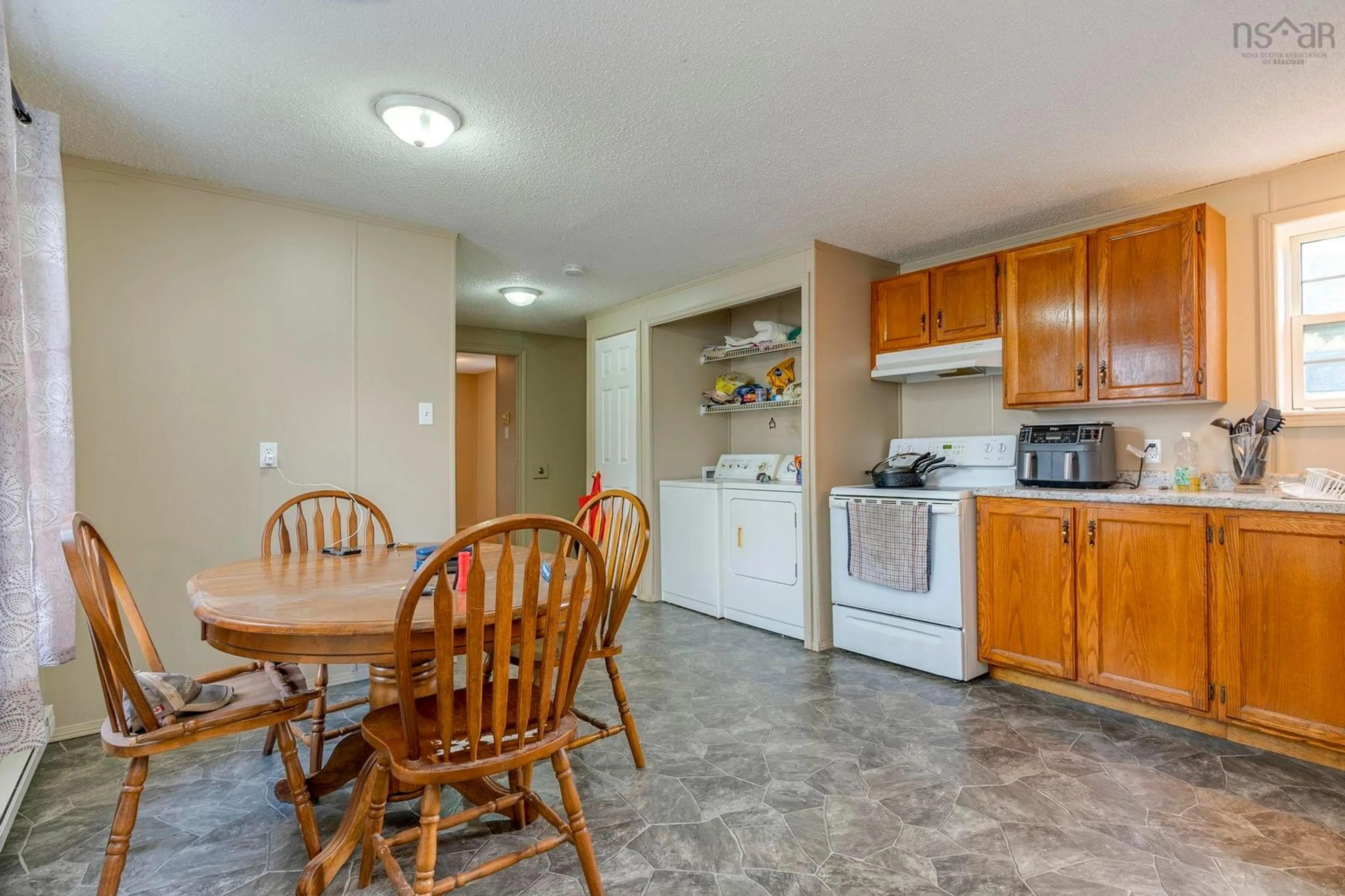 Standard kitchen, unknown for 94 Commission St, Sandy Point Nova Scotia B0T 1W0