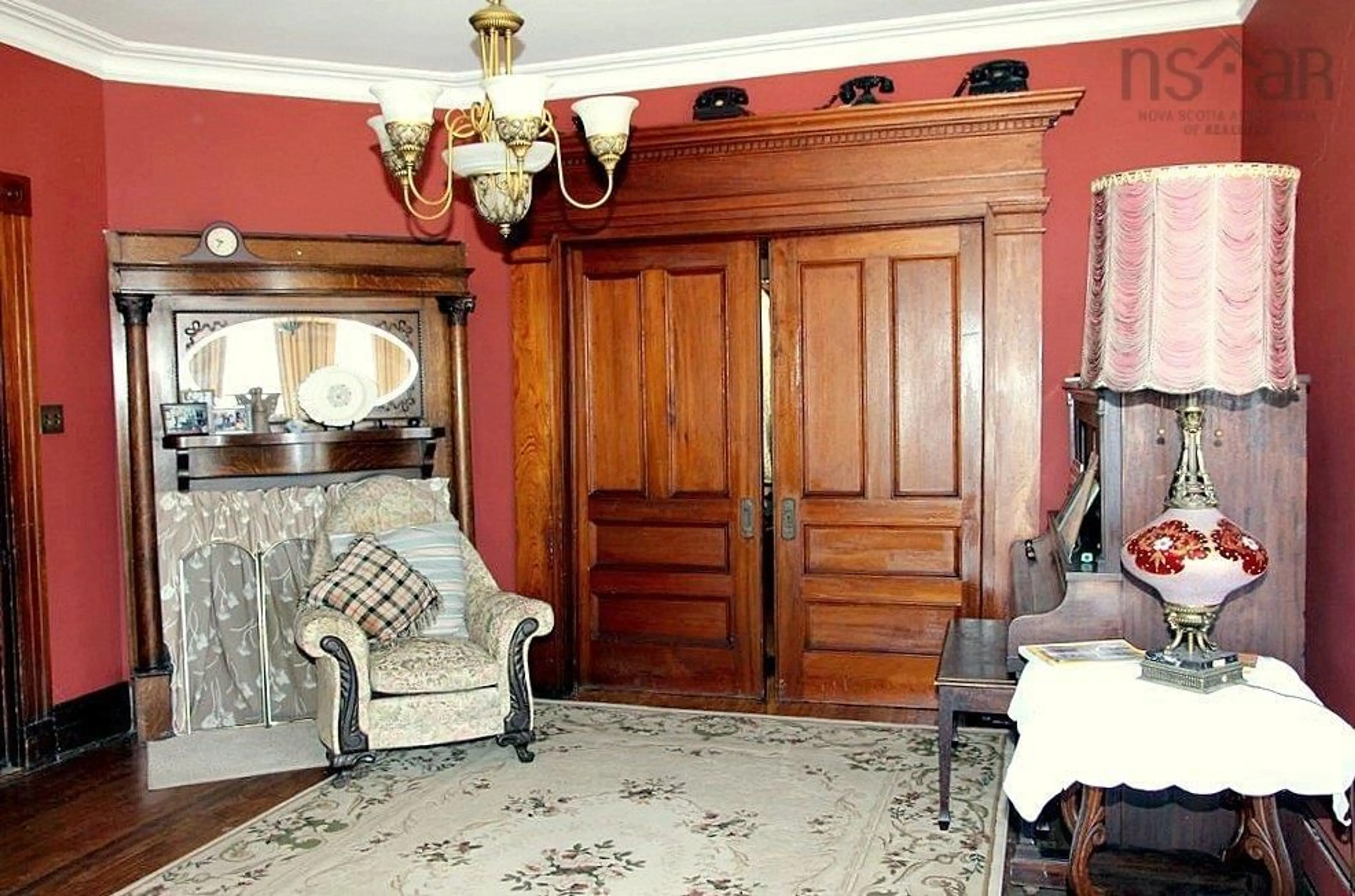 Indoor foyer for 15726 Central Ave, Inverness Nova Scotia B0E 1N0