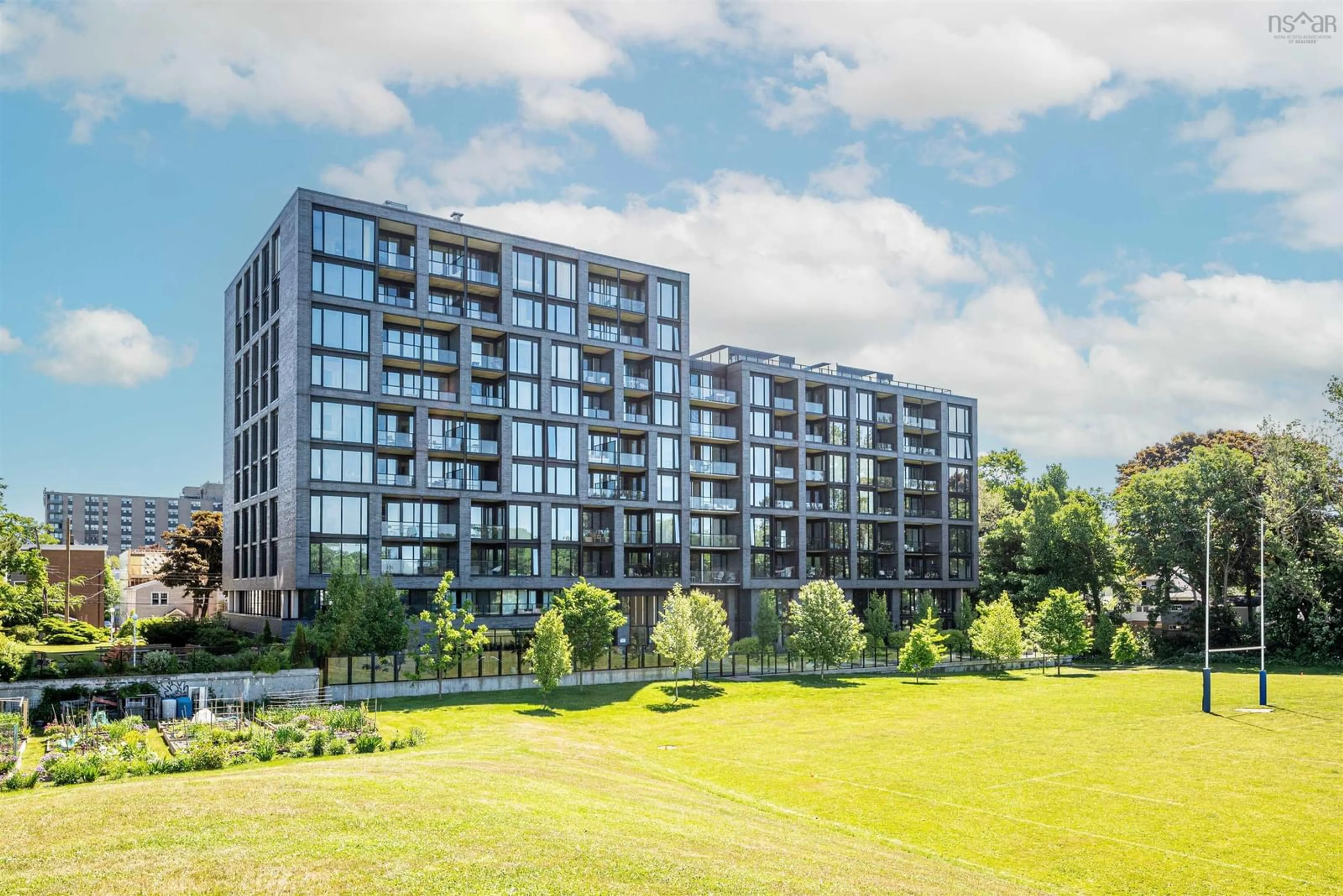 A pic from outside/outdoor area/front of a property/back of a property/a pic from drone, building for 1048 Wellington St #602, Halifax Nova Scotia B3H 0C2