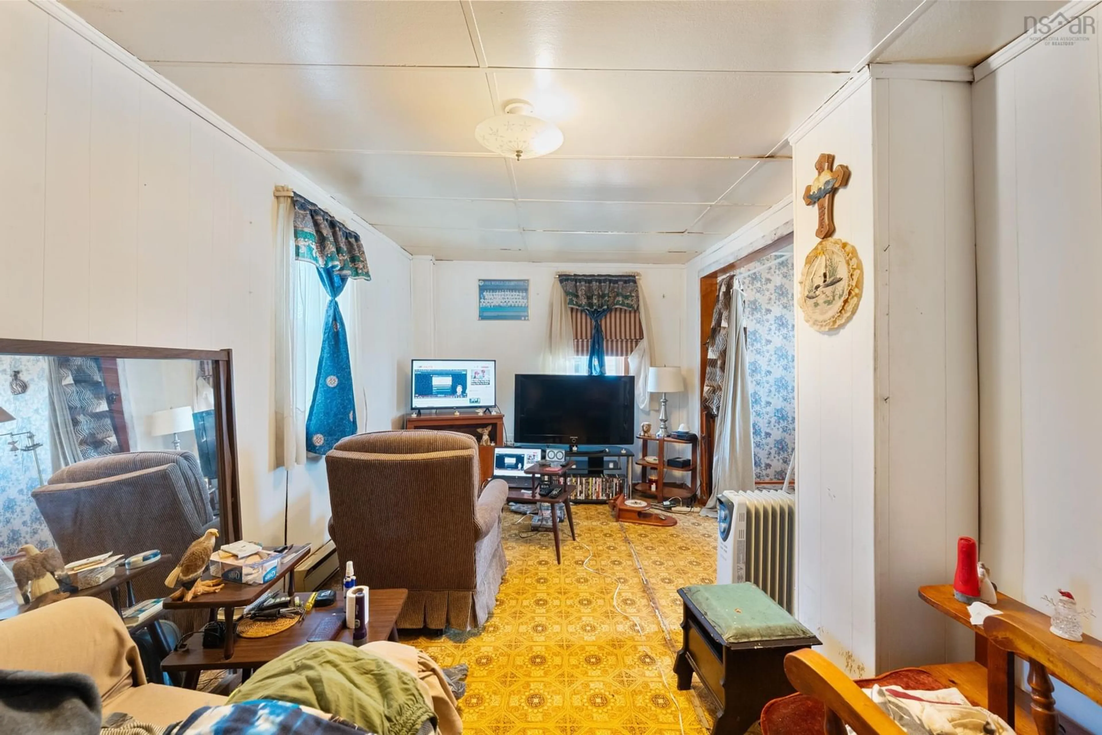 A pic of a room for 16 Commercial St, Yarmouth Nova Scotia B5A 3R6