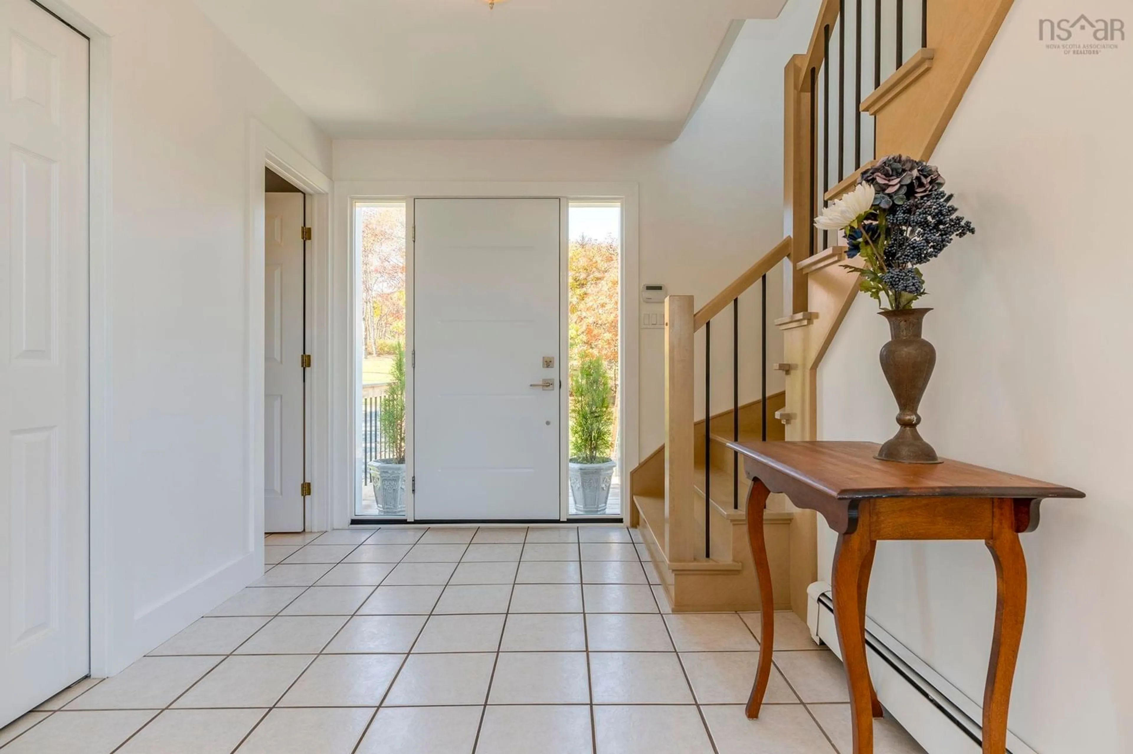 Indoor entryway for 9 Melody Dr, Brookside Nova Scotia B3T 1T3