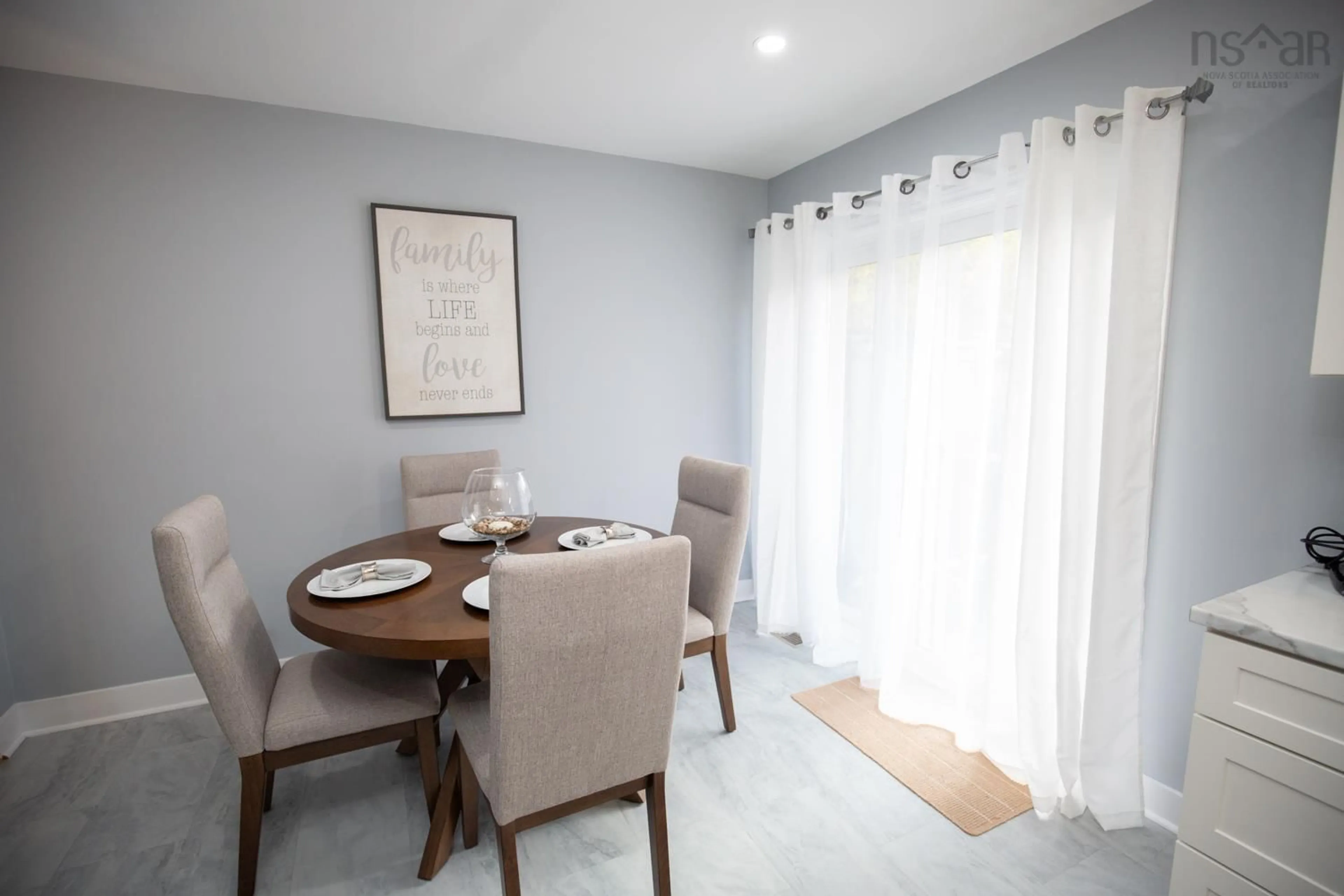 Dining room, unknown for 30 South St, Truro Nova Scotia B2N 4C1