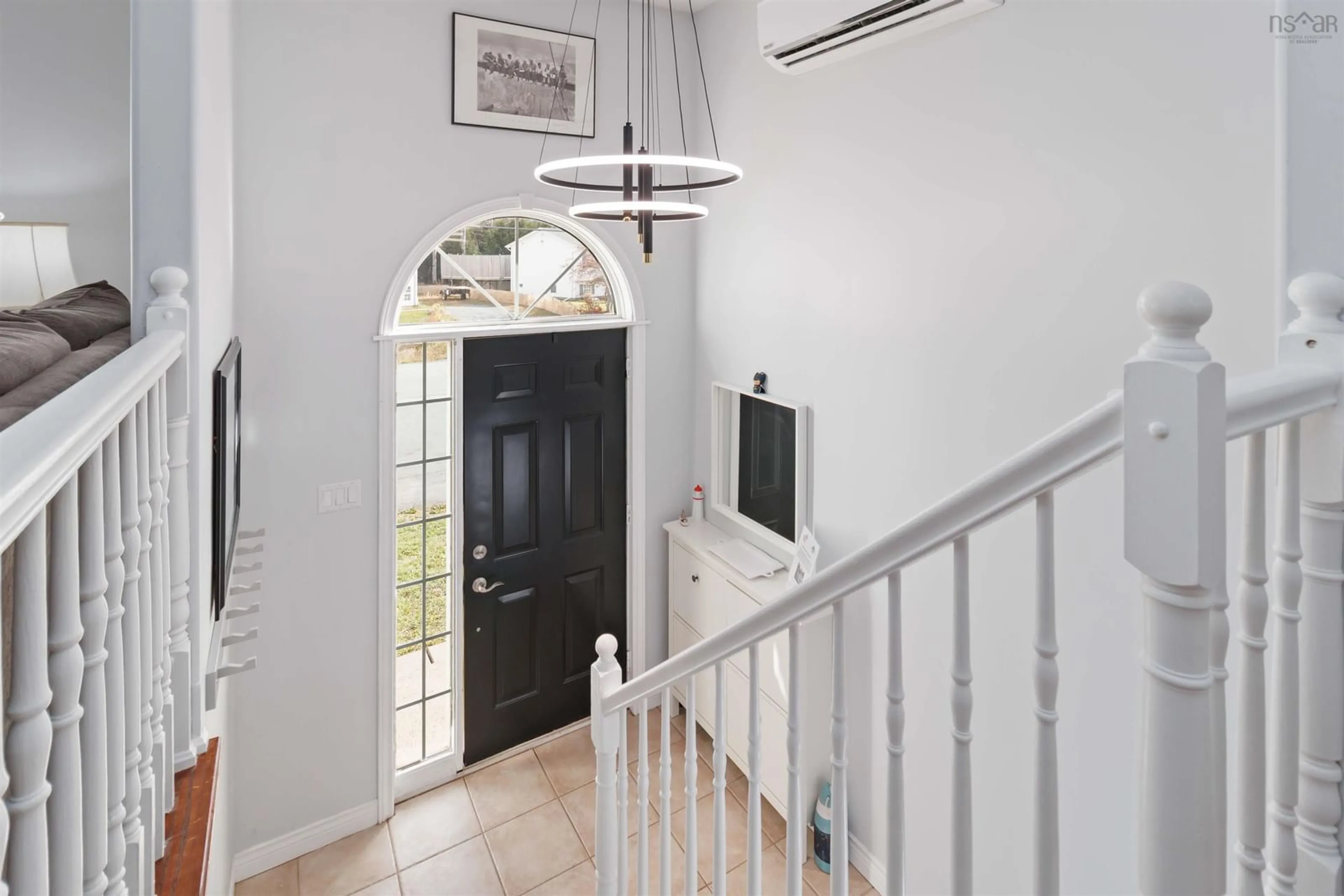 Indoor entryway for 128 Hemlock Dr, Elmsdale Nova Scotia B2S 1B8