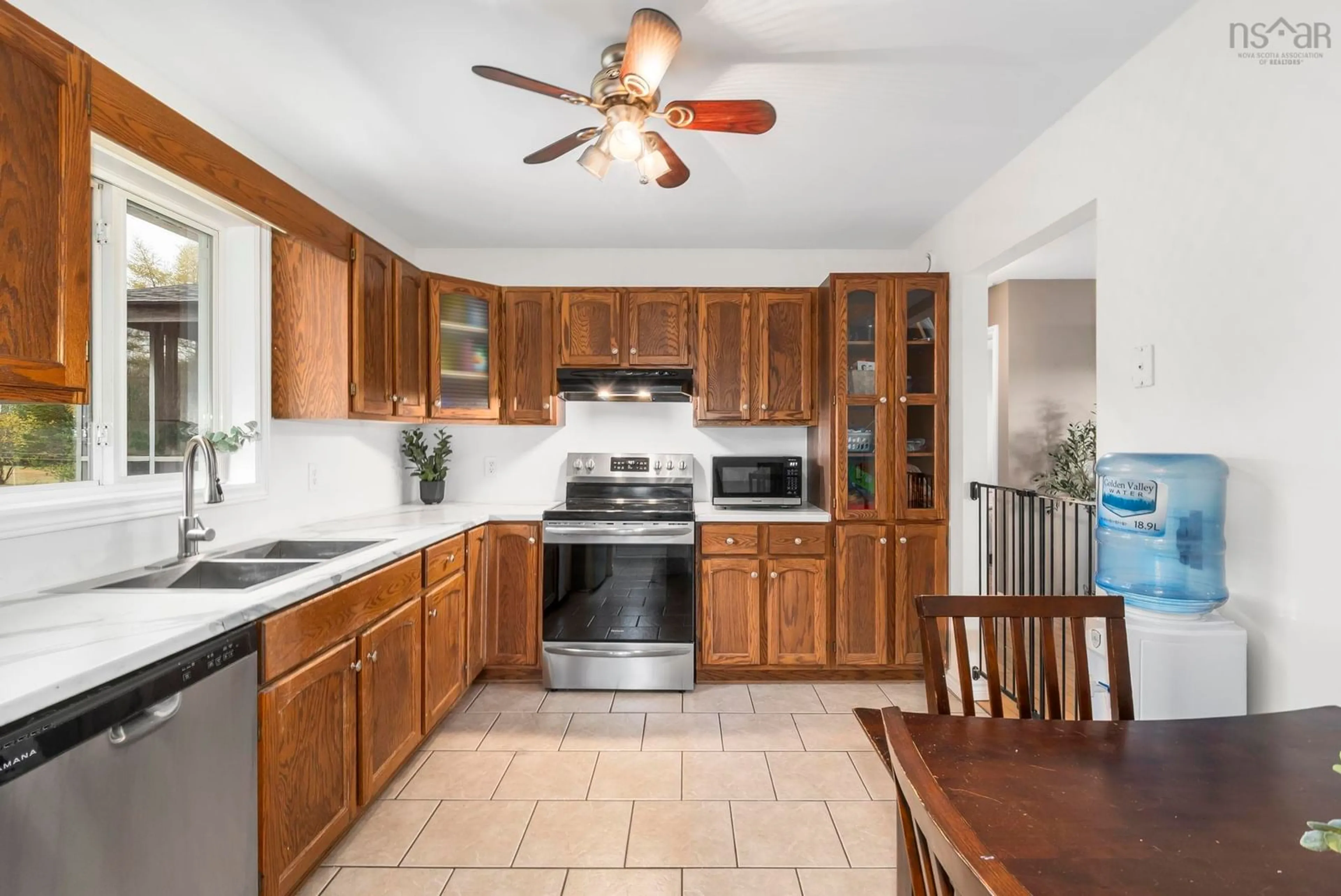 Standard kitchen, ceramic/tile floor for 112 Dutch Settlement Rd, Lantz Nova Scotia B2S 2B9