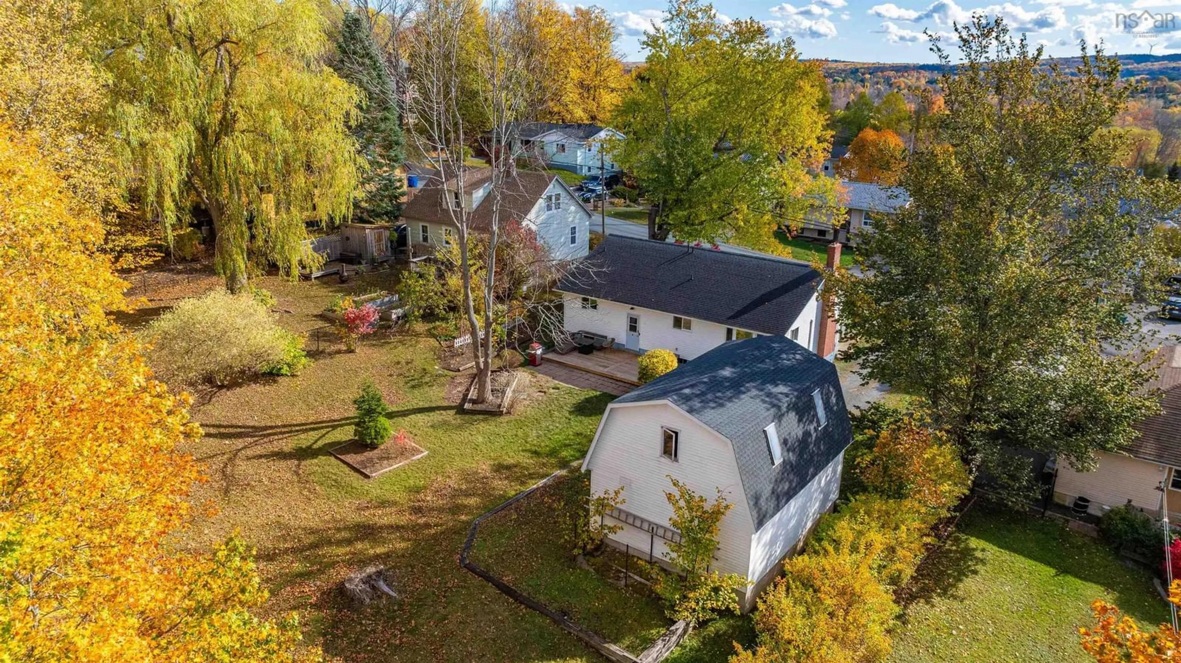 A pic from outside/outdoor area/front of a property/back of a property/a pic from drone, street for 417 Wilson St, Windsor Nova Scotia B0N 2T0