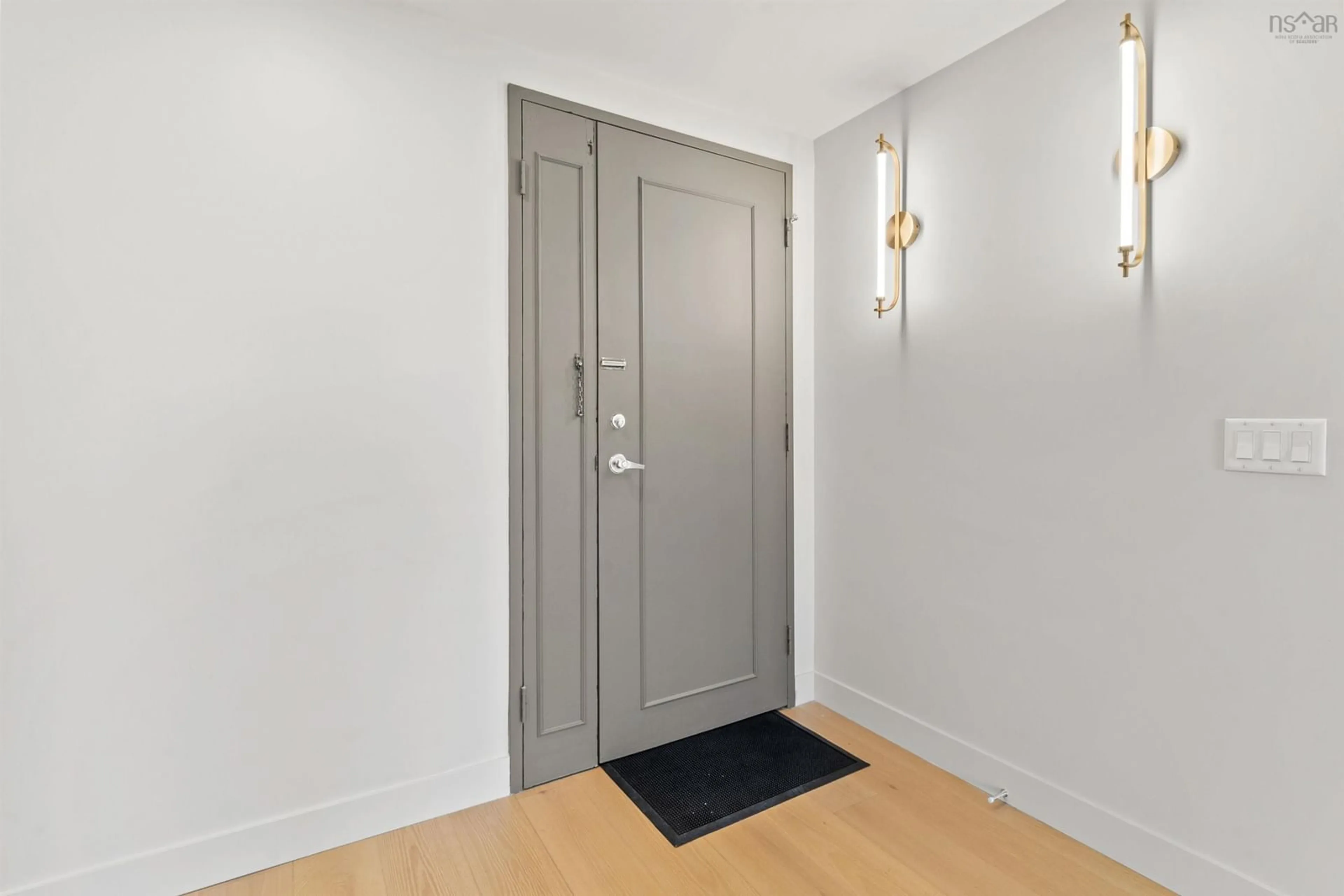 Indoor entryway for 6369 Coburg Rd #406, Halifax Nova Scotia B3H 4J7