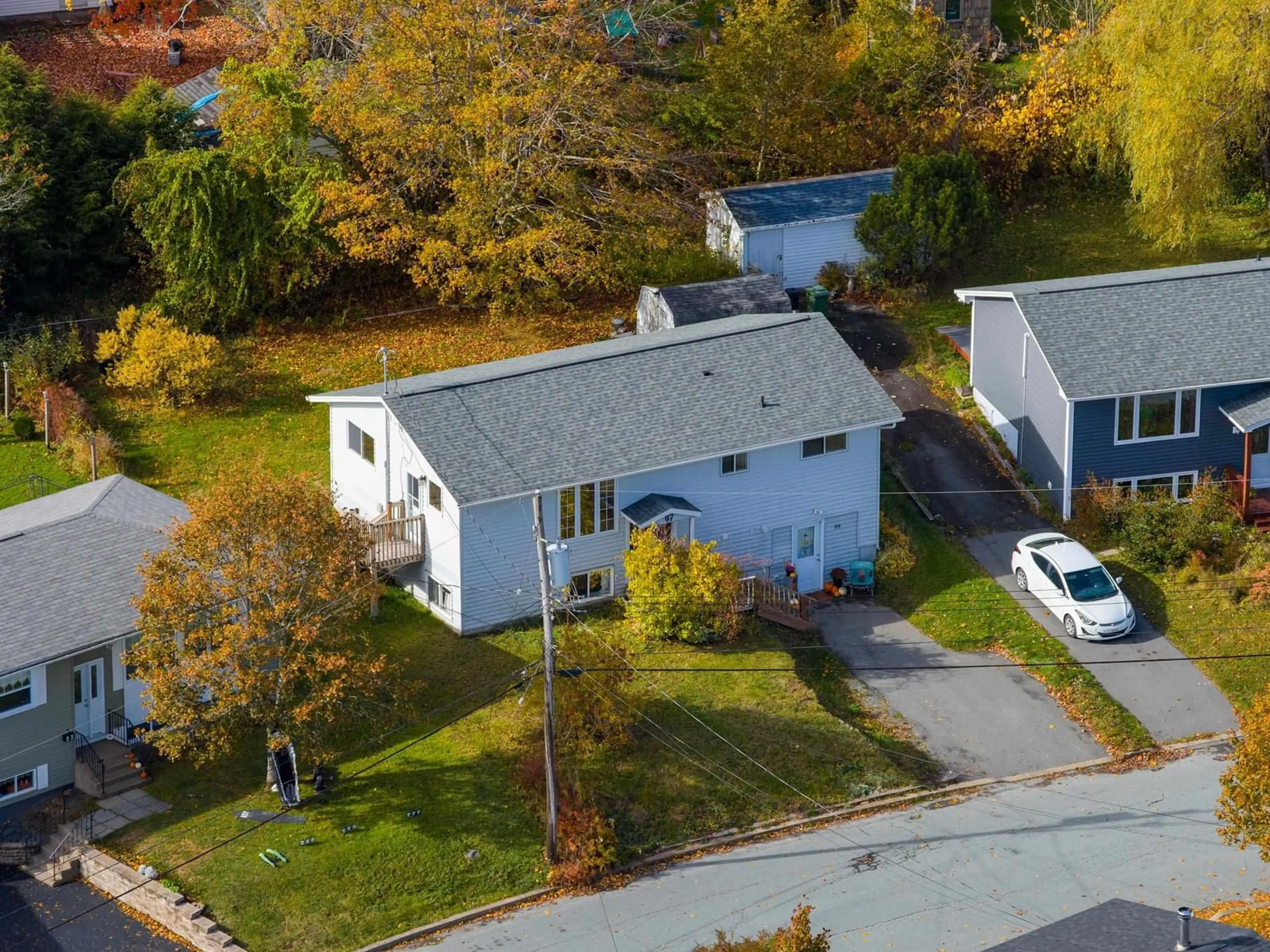 A pic from outside/outdoor area/front of a property/back of a property/a pic from drone, street for 97 Amaranth Cres, Halifax Nova Scotia B2W 4C1