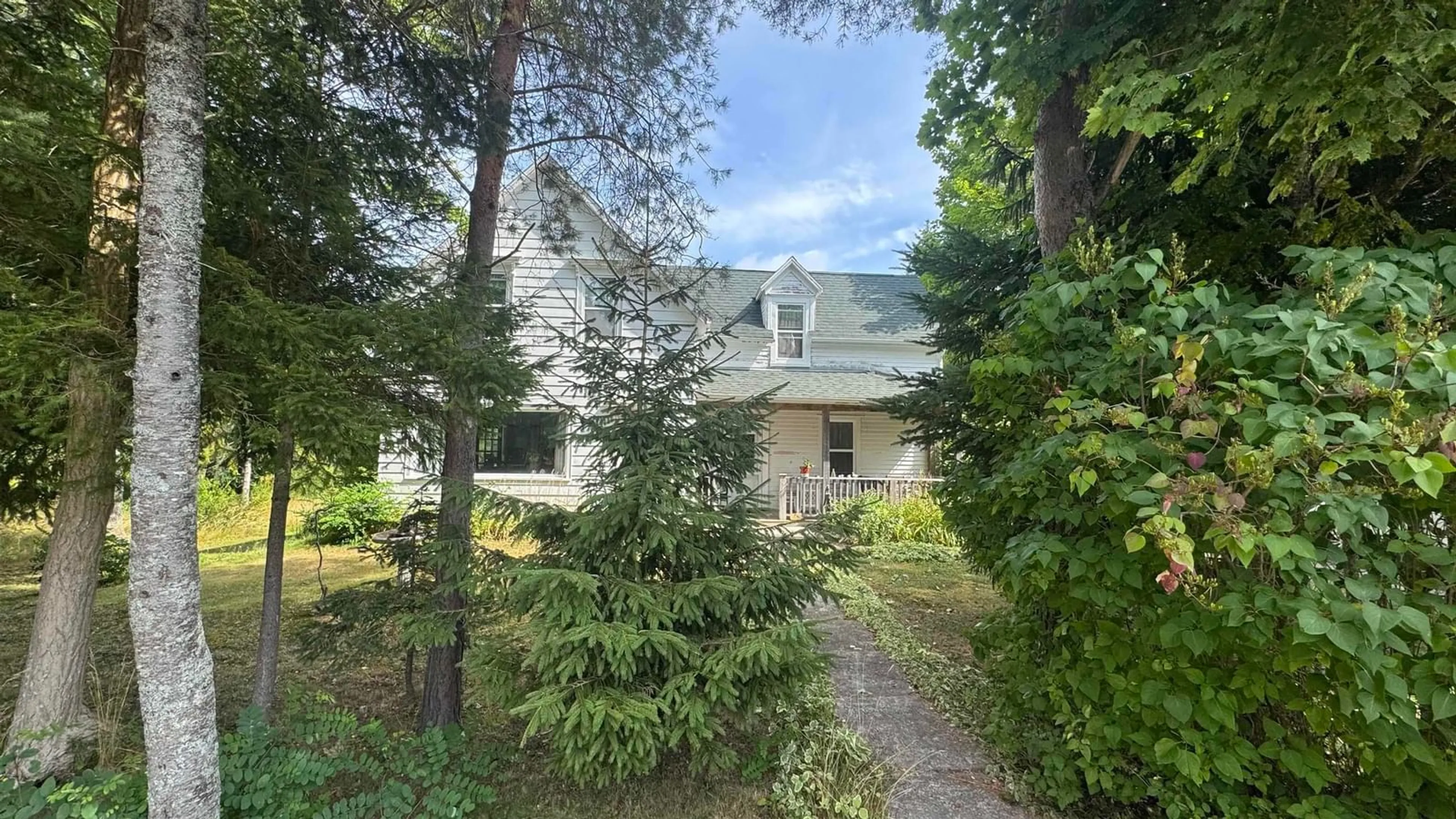 A pic from outside/outdoor area/front of a property/back of a property/a pic from drone, unknown for 1900 Acadia Ave, Westville Nova Scotia B0K 2A0