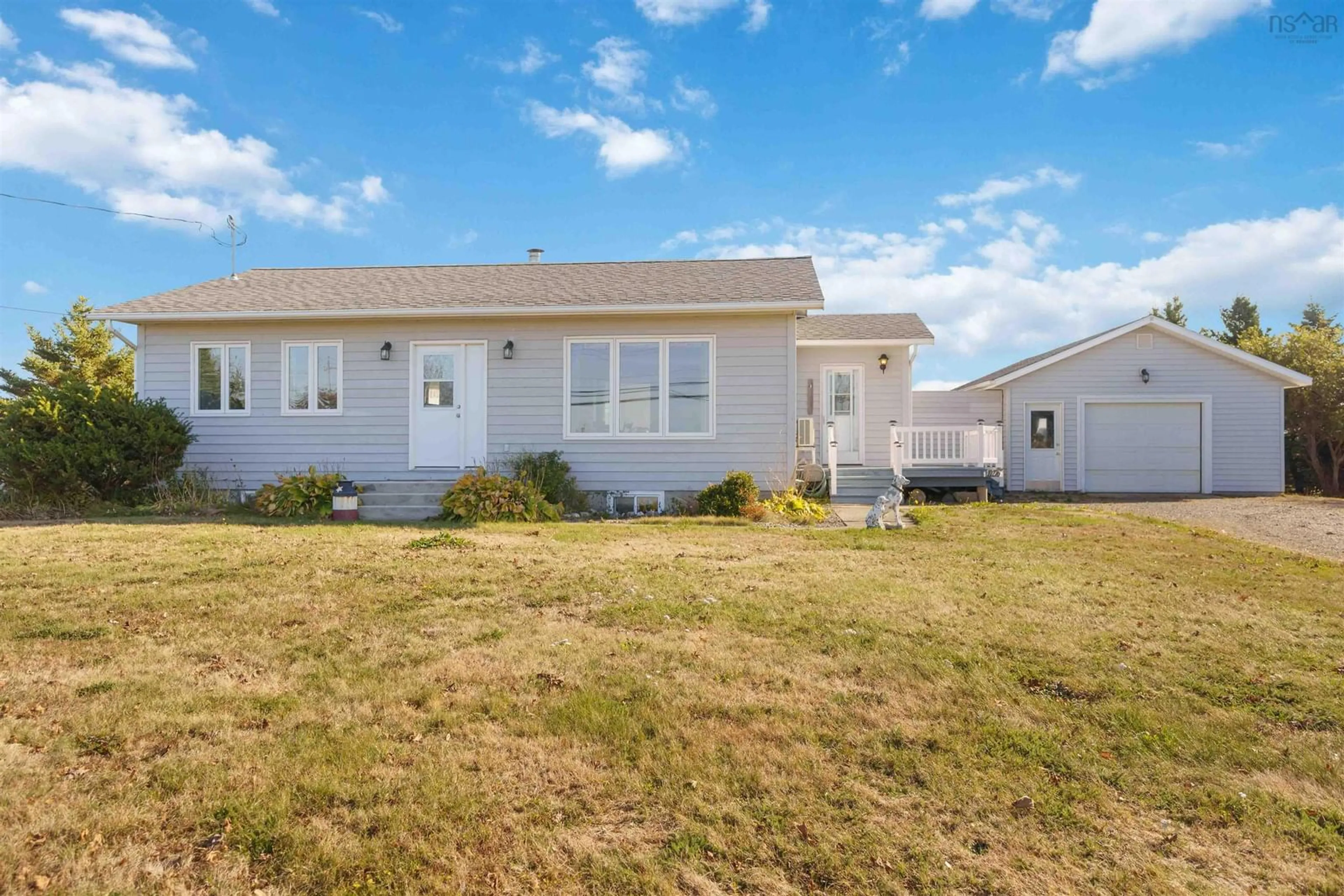 Home with vinyl exterior material, unknown for 10276 Ns-1, Saulnierville Nova Scotia B0W 2Z0