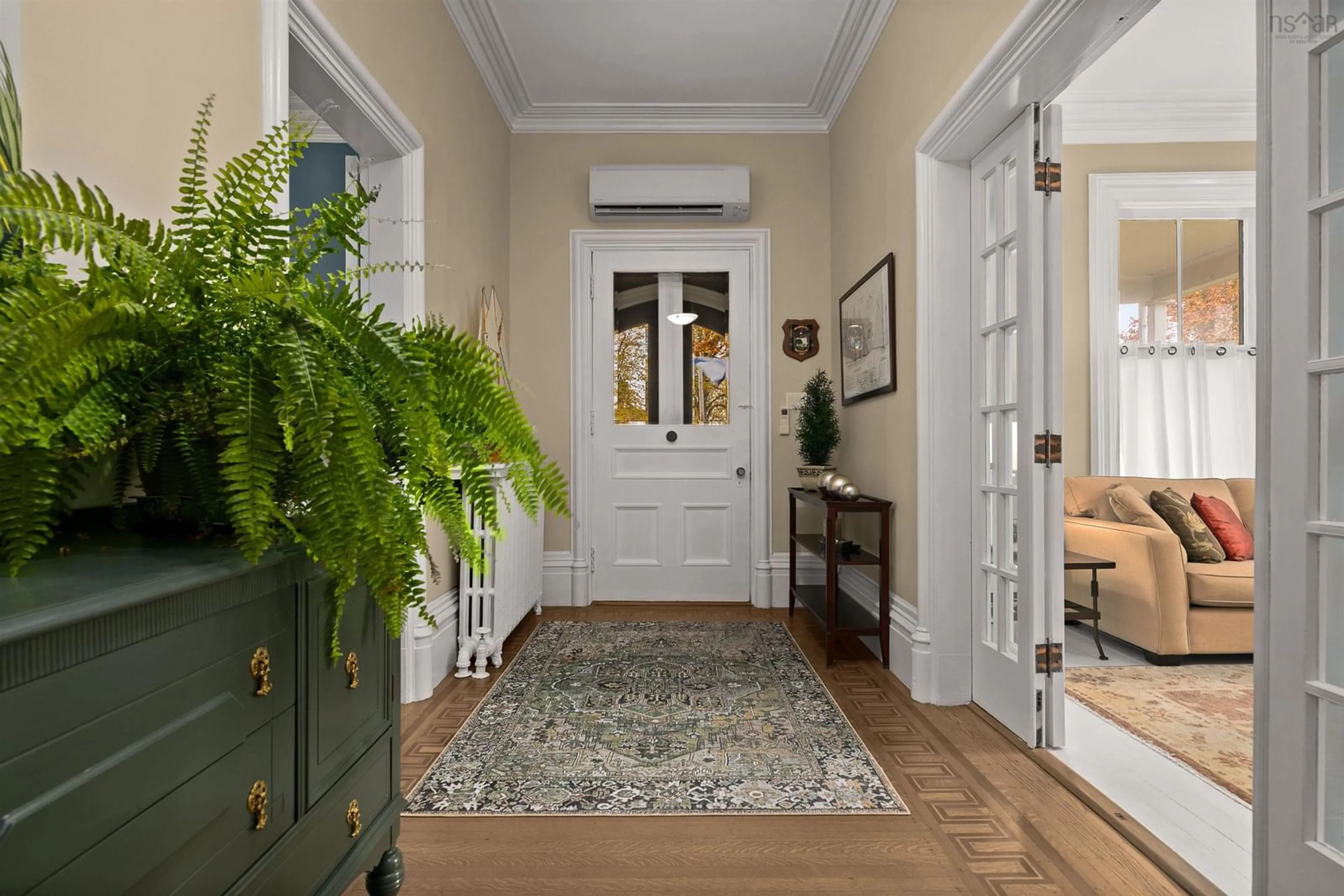 Indoor entryway for 202 Washington St, New Glasgow Nova Scotia B2H 3L8
