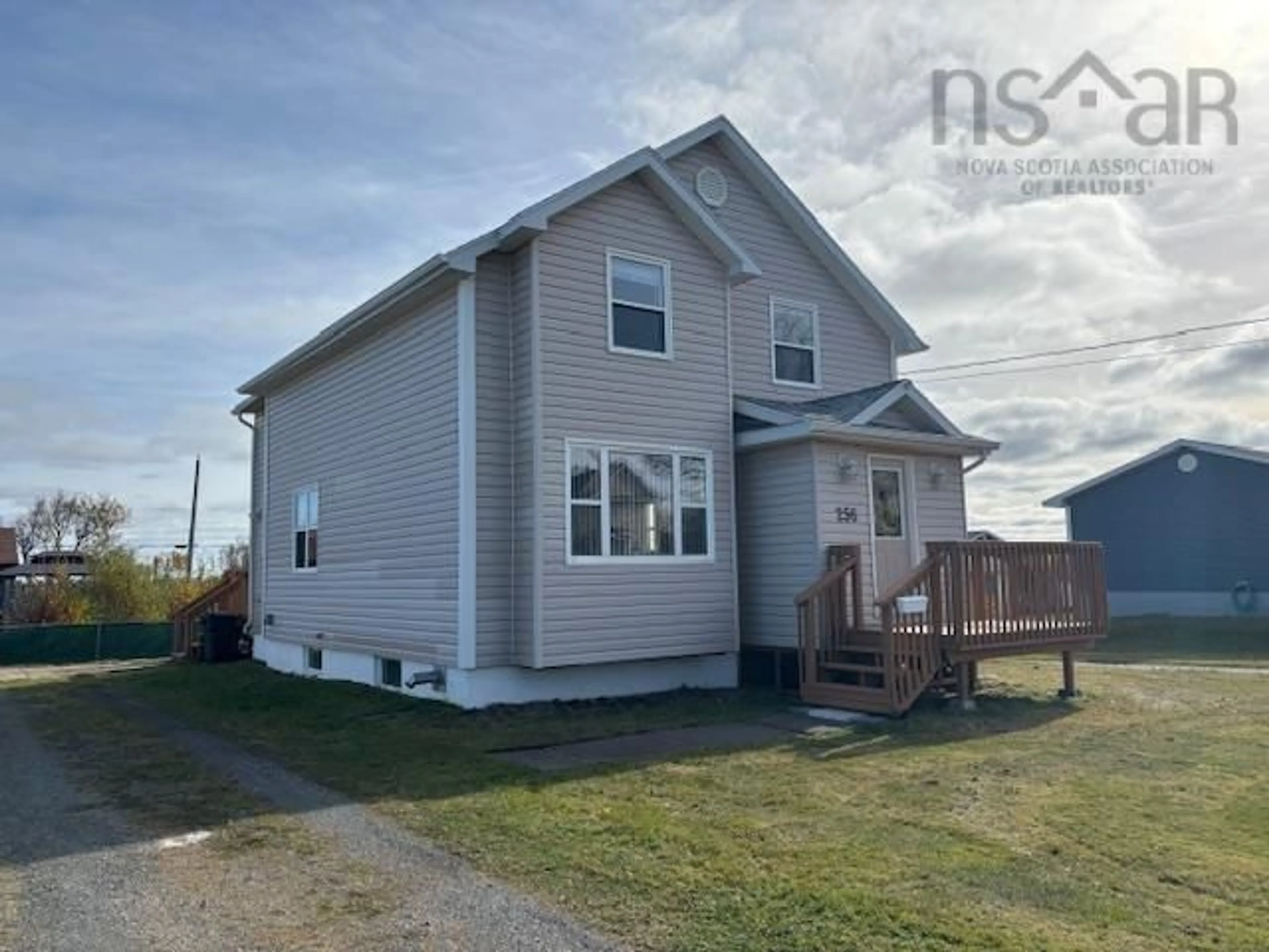 Home with vinyl exterior material, building for 256 Ling St, New Waterford Nova Scotia B1H 2W4