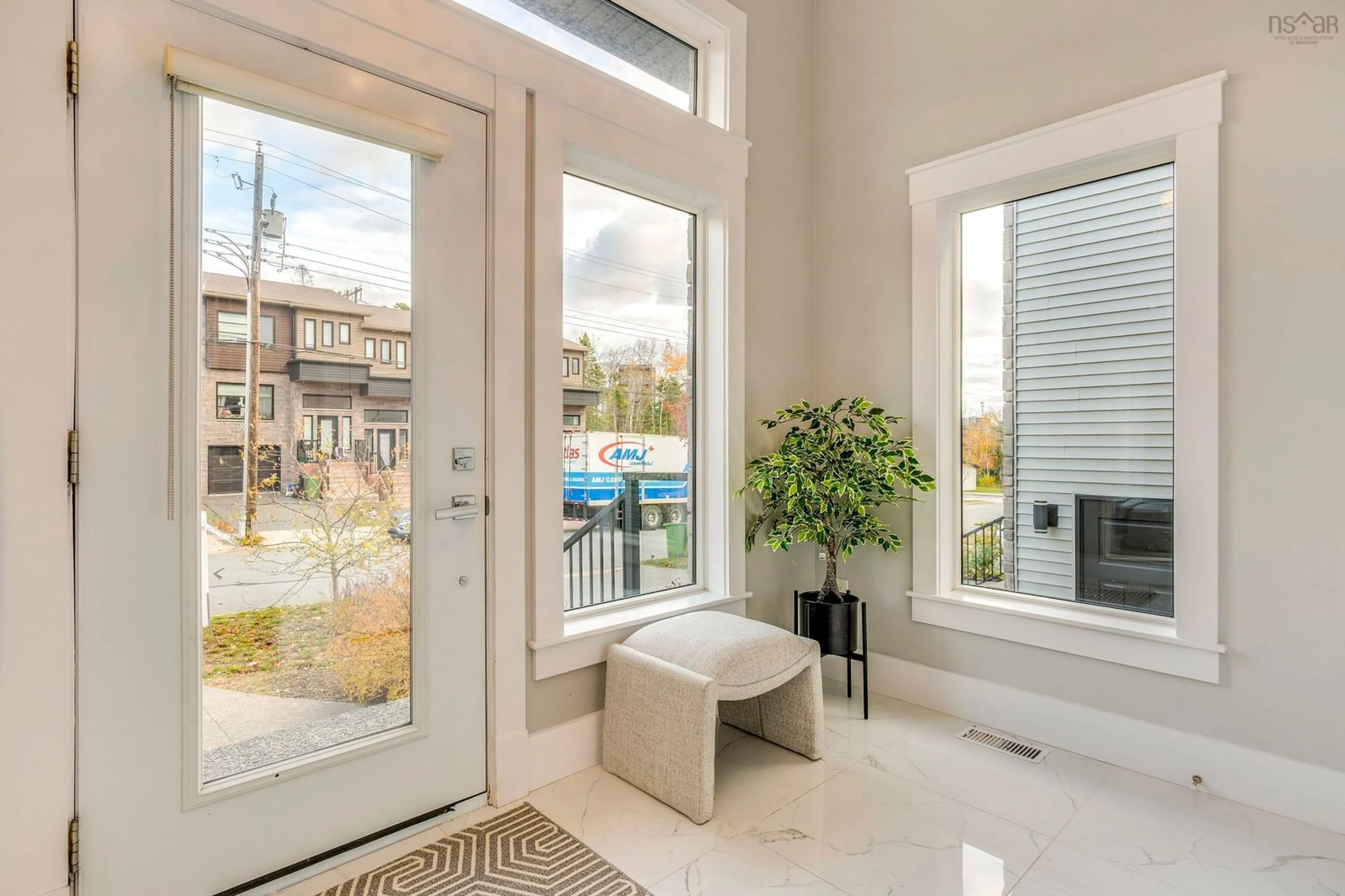 Indoor entryway for 99 Tilbury Ave, Bedford Nova Scotia B4B 0X9