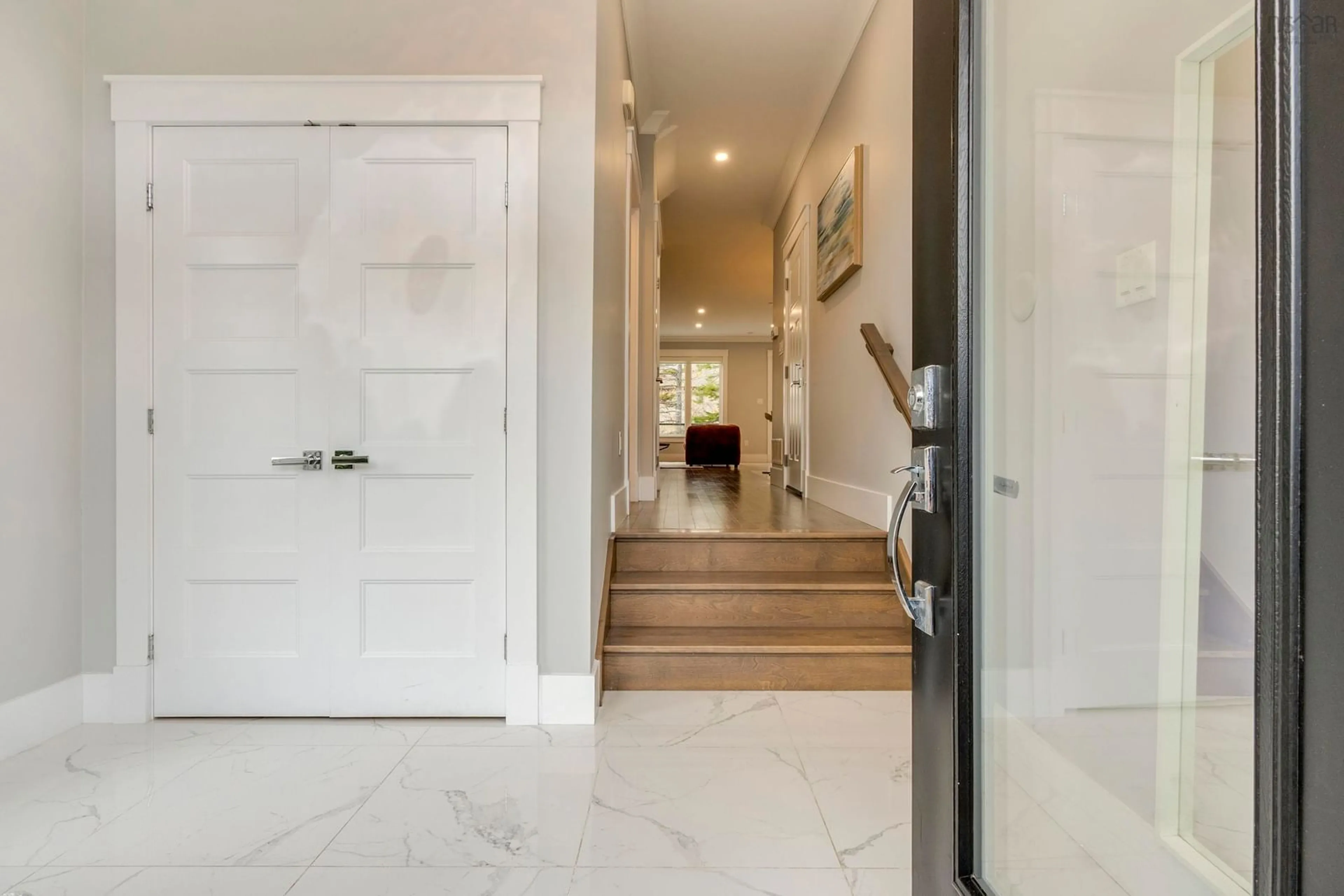 Indoor entryway for 99 Tilbury Ave, Bedford Nova Scotia B4B 0X9