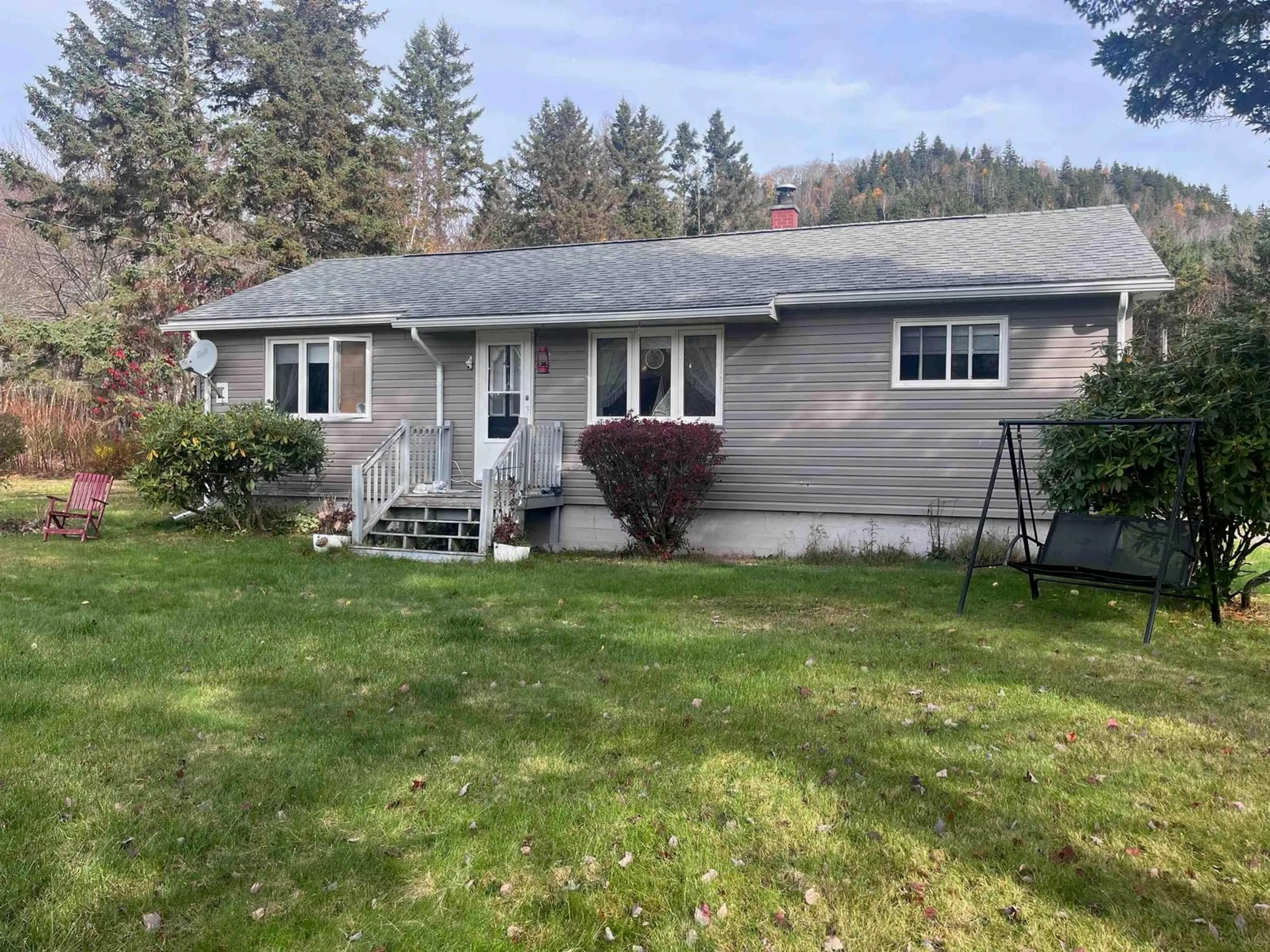 Home with vinyl exterior material, unknown for 17092 Highway 316, Country Harbour Mines Nova Scotia B0H 1J0