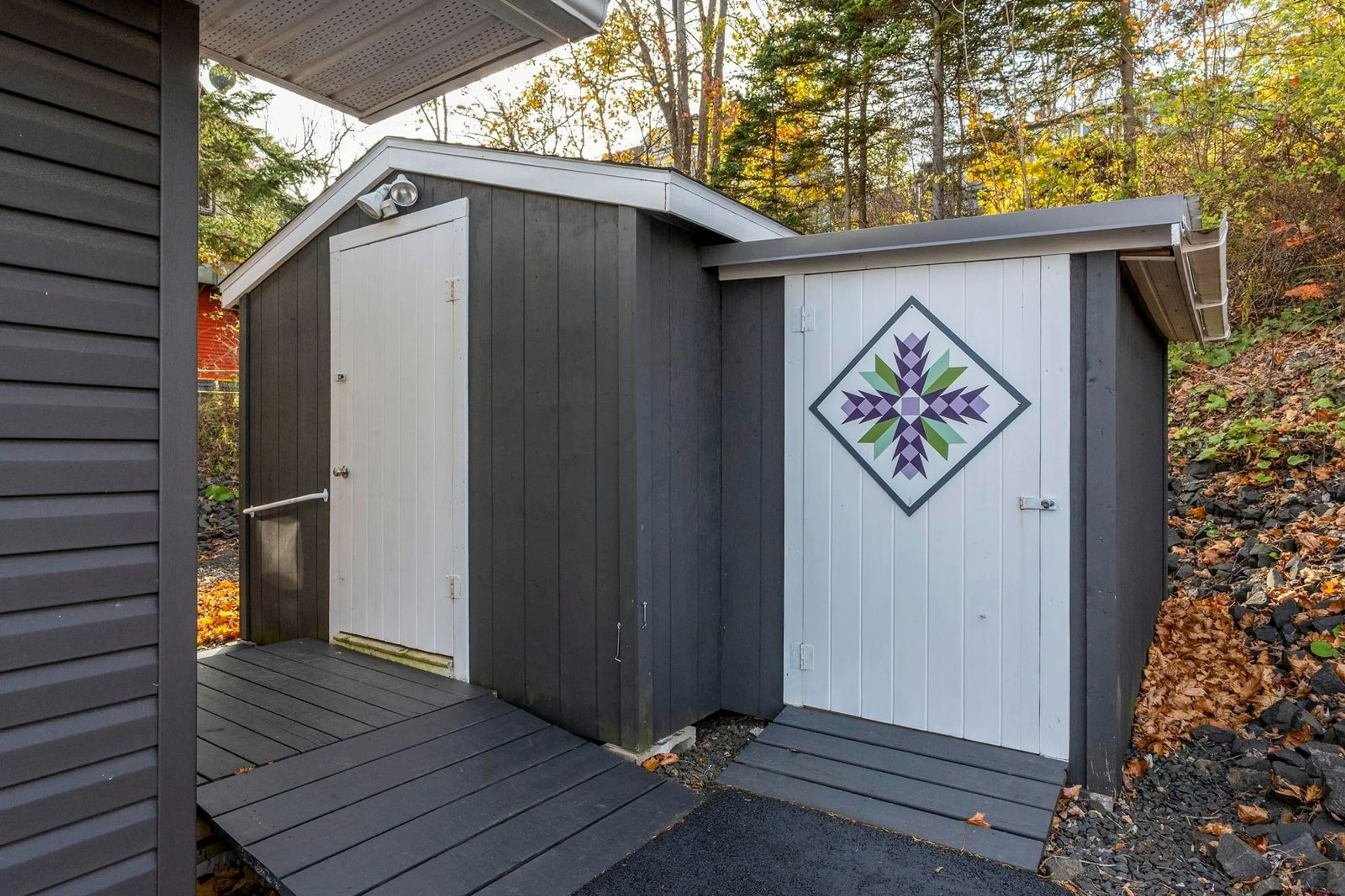 Shed for 155 First Ave, Digby Nova Scotia B0N 1A0