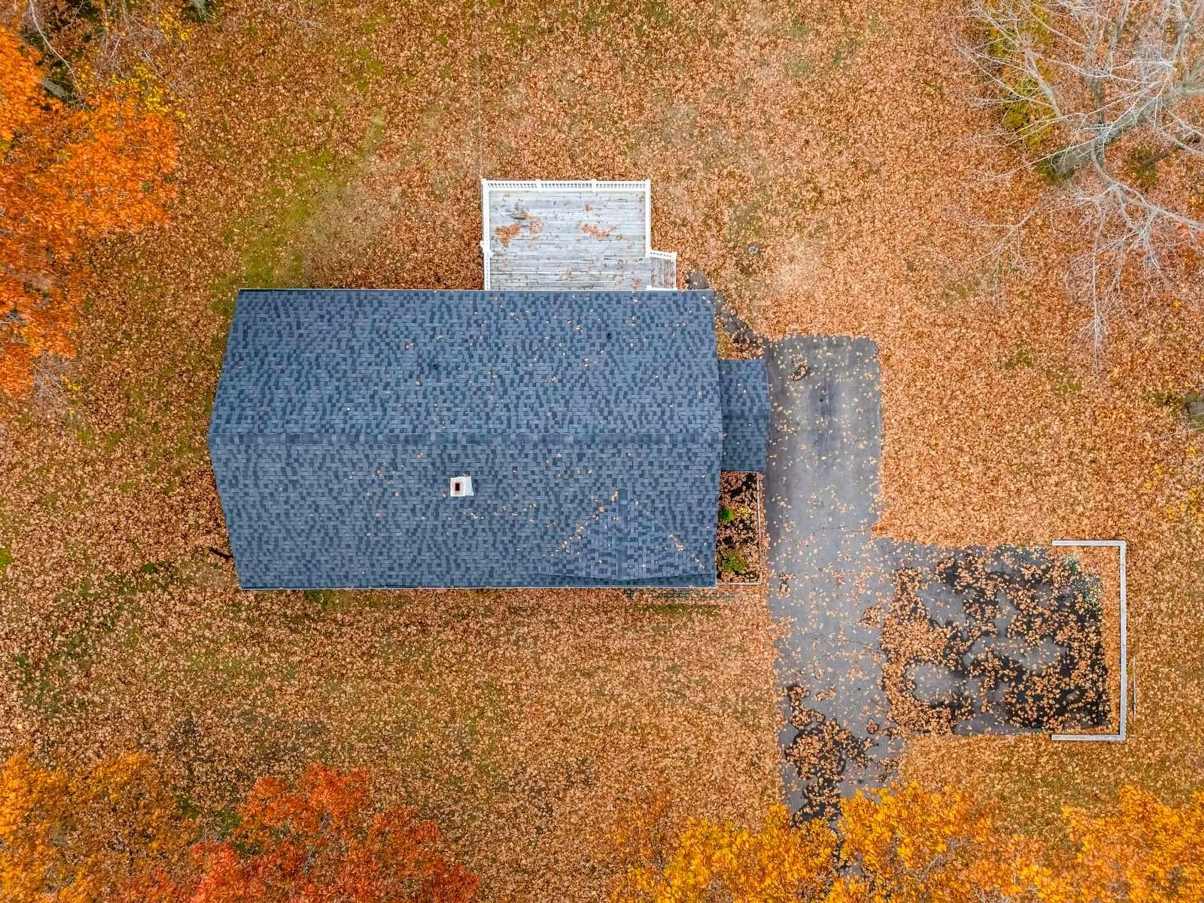 A pic from outside/outdoor area/front of a property/back of a property/a pic from drone, building for 1224 Maple St, Waterville Nova Scotia B0P 1V0