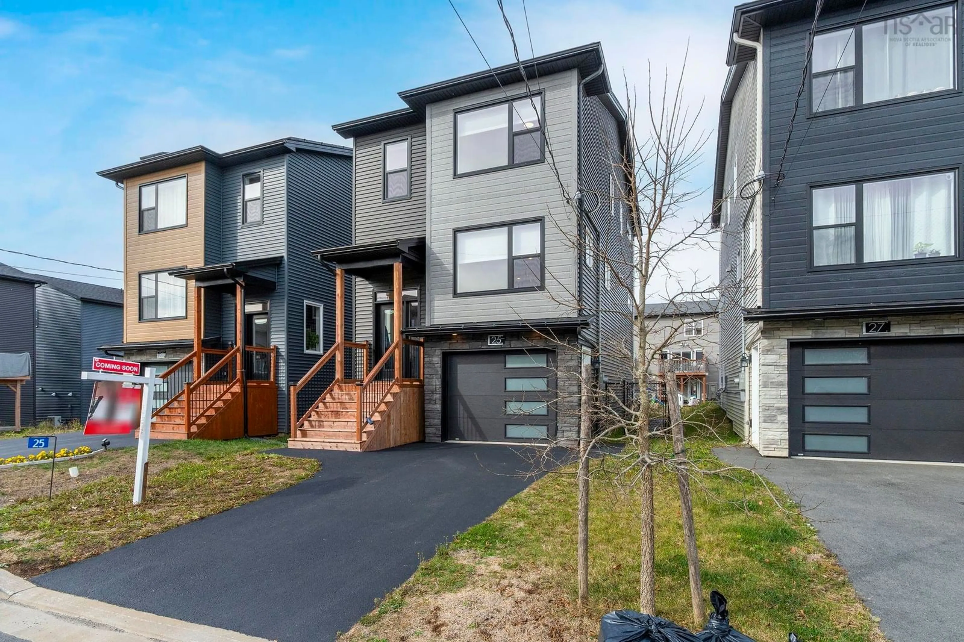 Unknown for 25 Sam Cres, Enfield Nova Scotia B2S 0G9