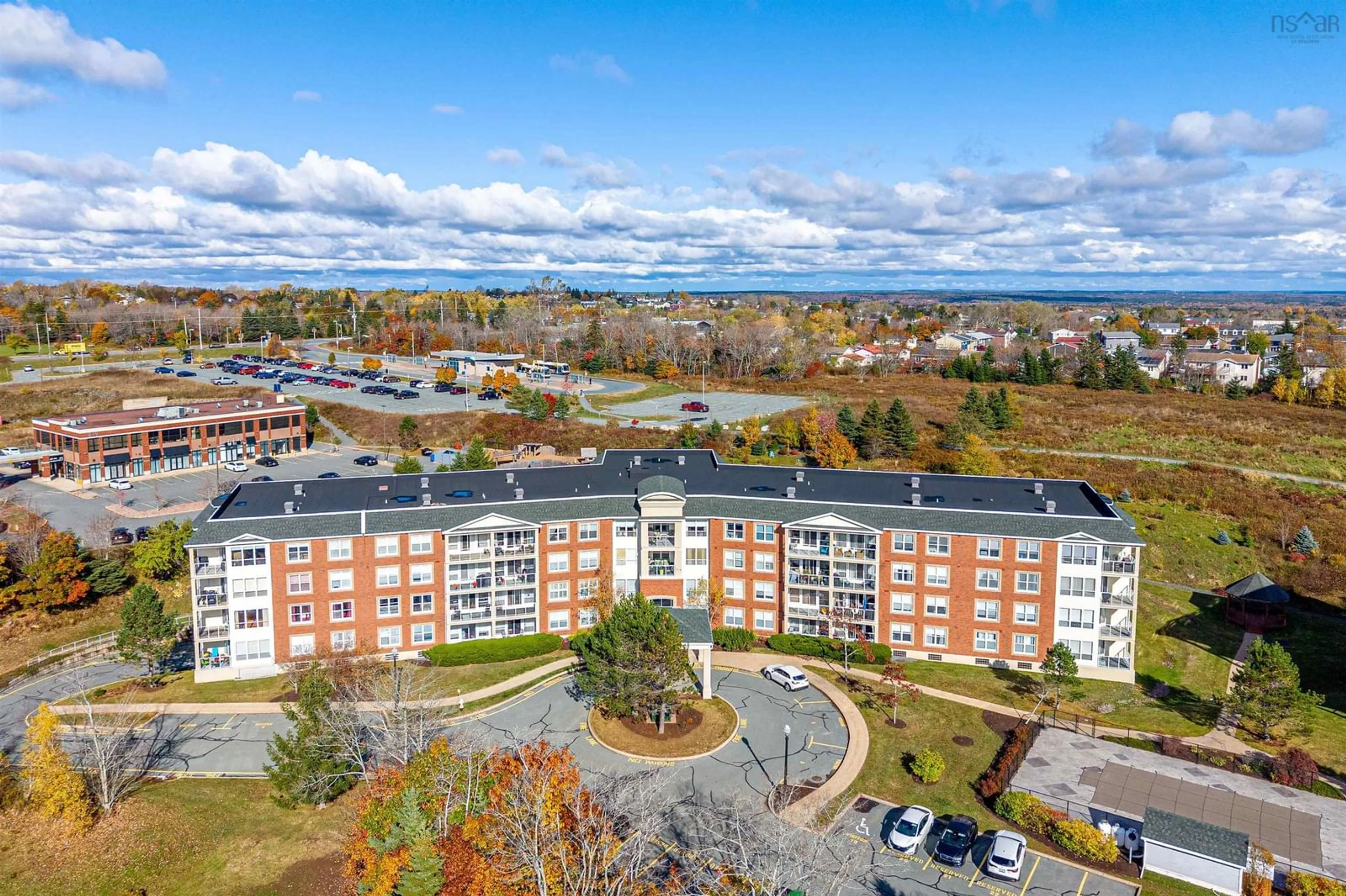 A pic from outside/outdoor area/front of a property/back of a property/a pic from drone, water/lake/river/ocean view for 621 Portland Hills Dr #410, Dartmouth Nova Scotia B2W 6N4