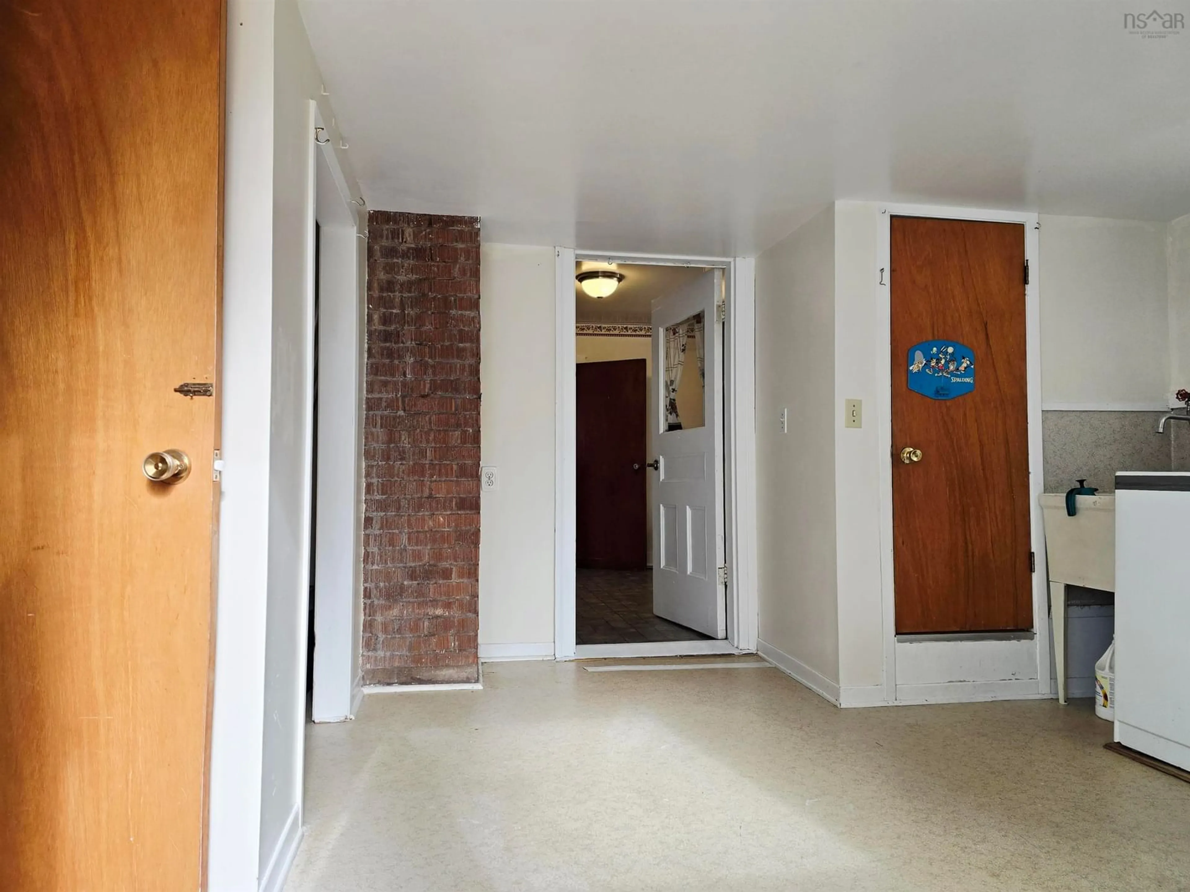 Indoor foyer for 1764 Highway 6 Hwy, River John Nova Scotia B0K 1N0