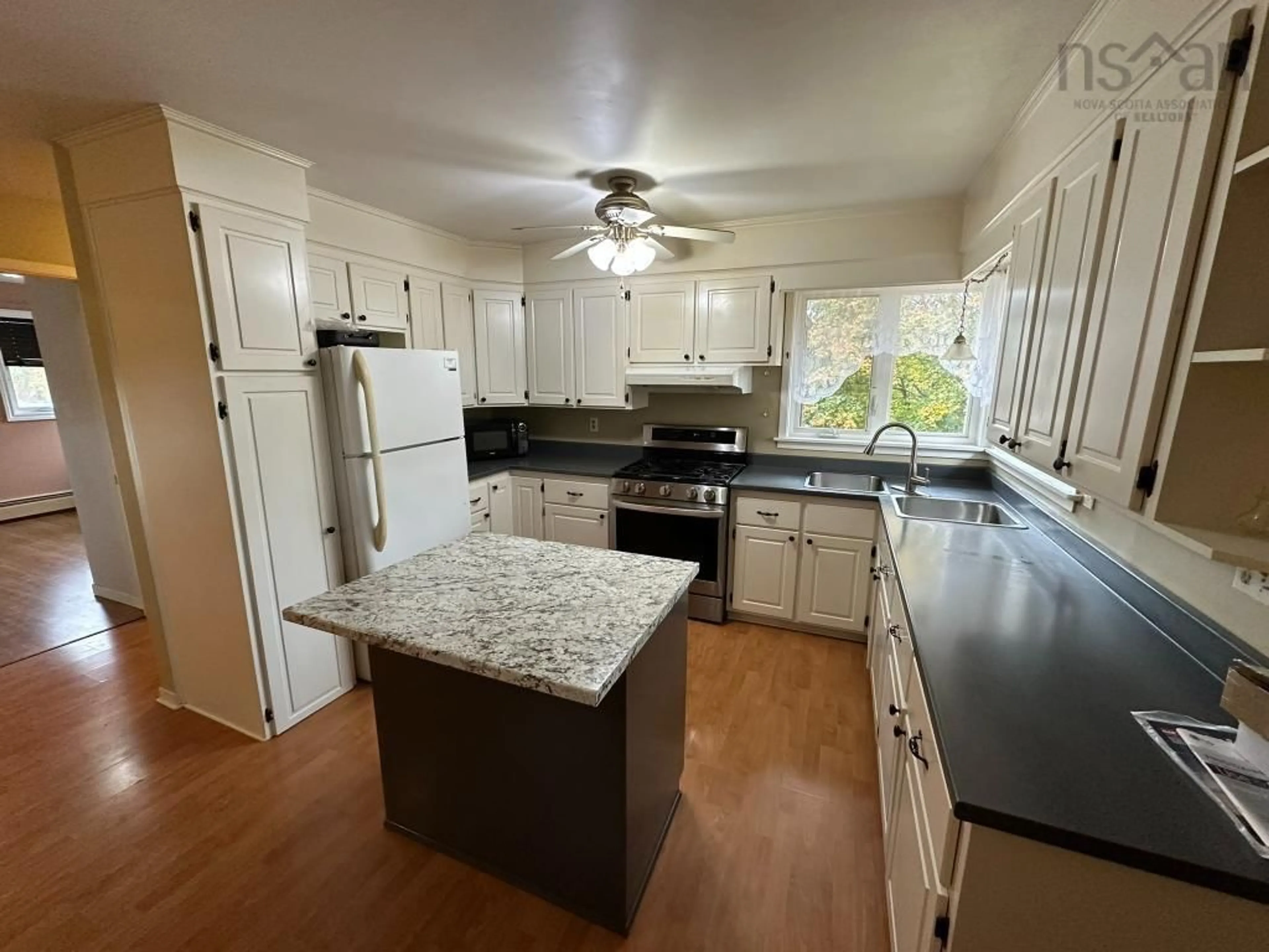 Open concept kitchen, unknown for 128 Oakdene Ave, Kentville Nova Scotia B4N 2C1