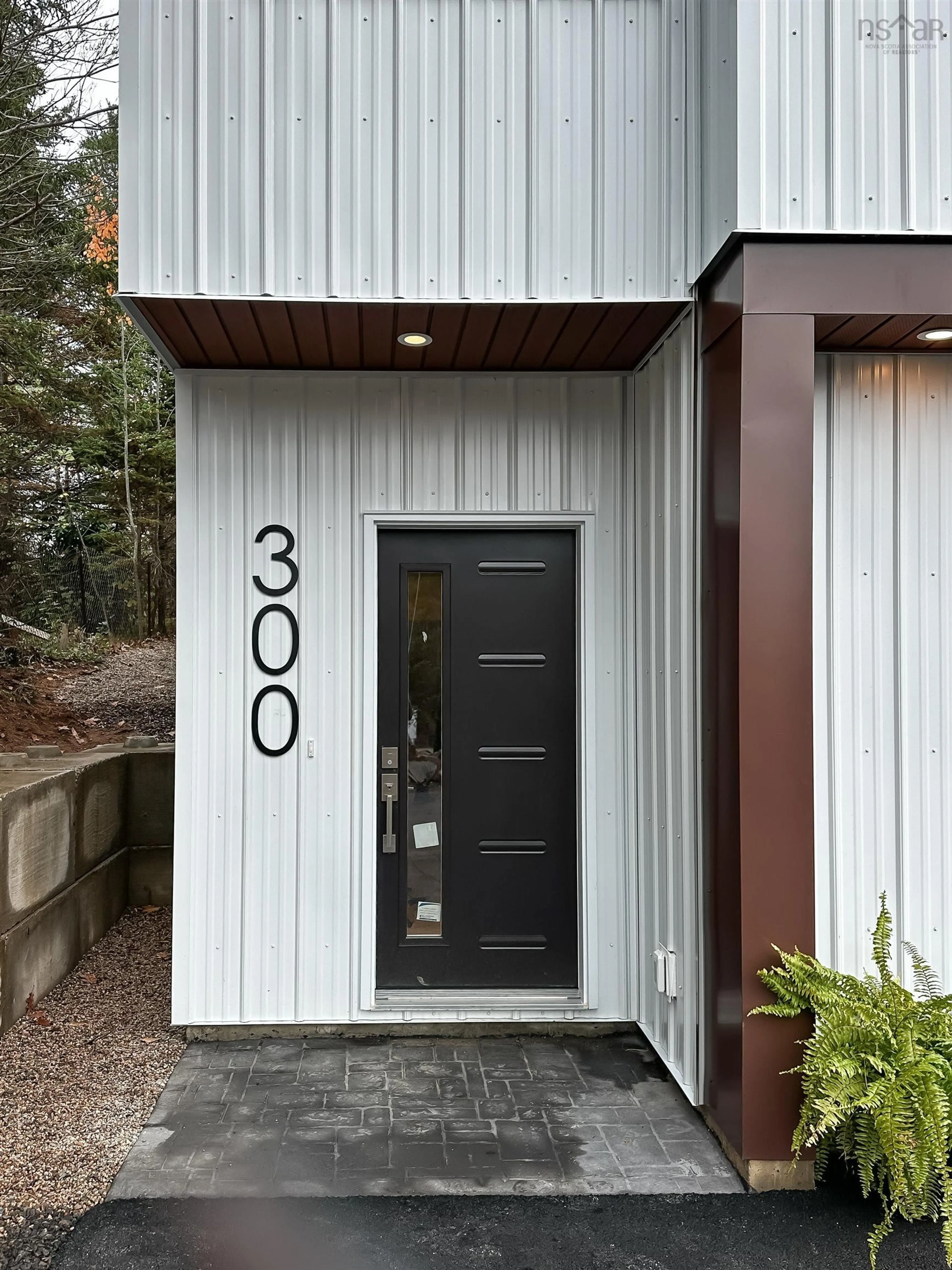 Indoor entryway for 300 Lamont Rd, North Kentville Nova Scotia B4N 3A7