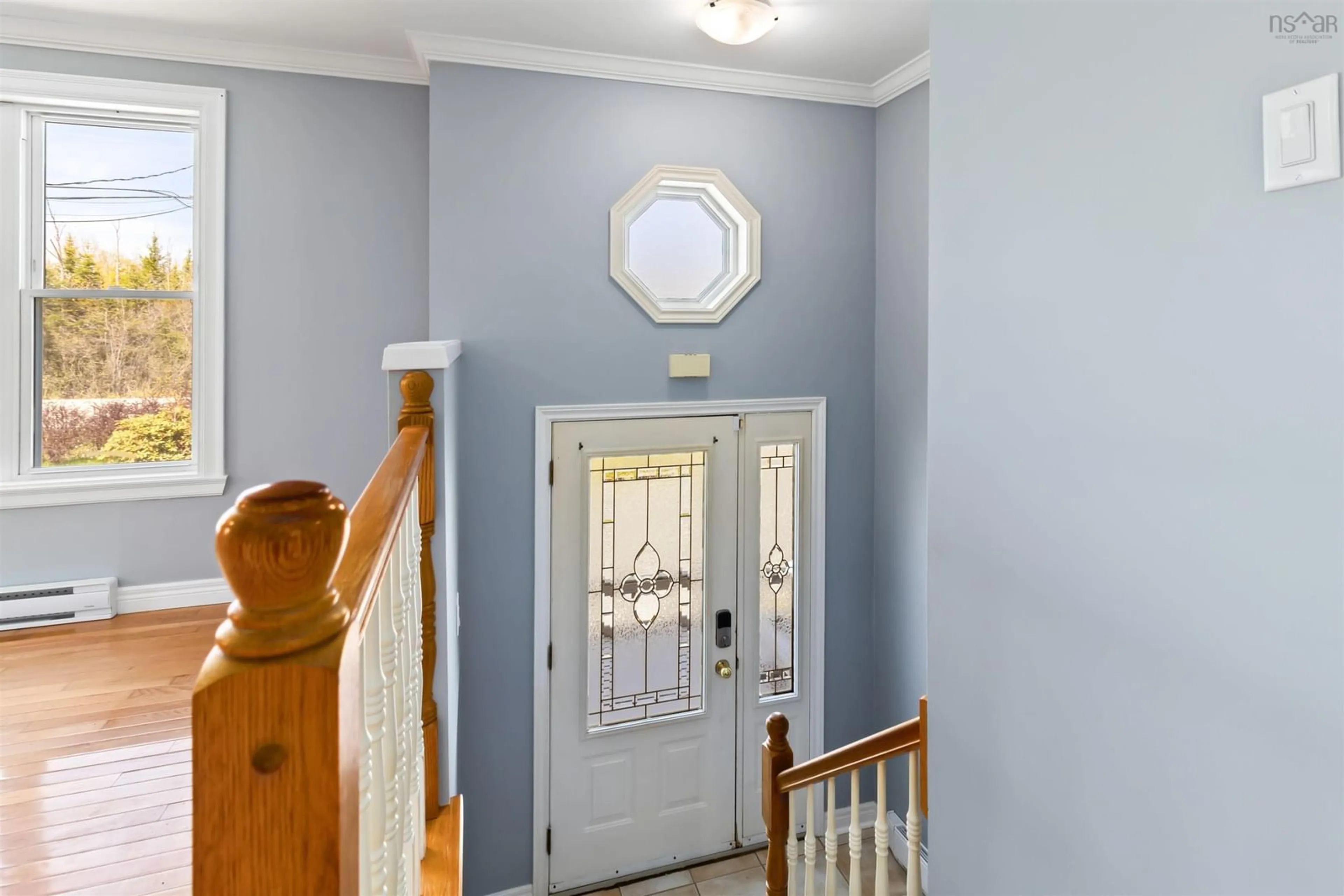 Indoor entryway for 27 Uniacke Mines Rd, Mount Uniacke Nova Scotia B0N 1Z0