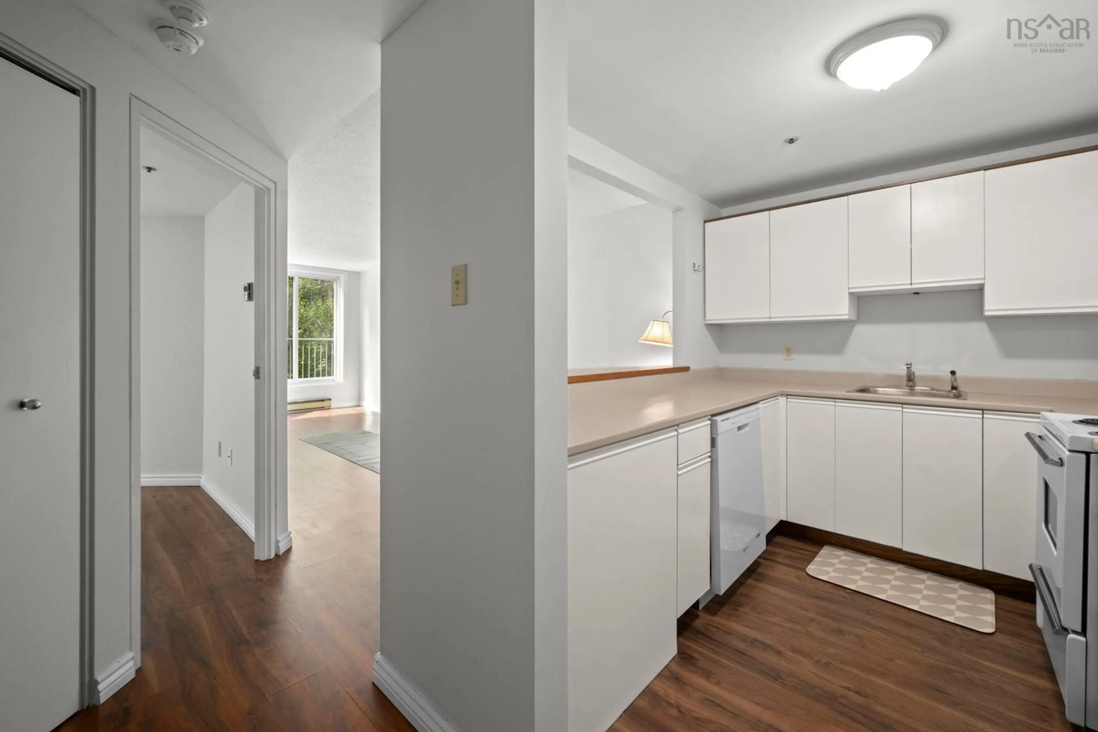 Standard kitchen, unknown for 1326 Lower Water St #208, Halifax Nova Scotia B3J 3R3