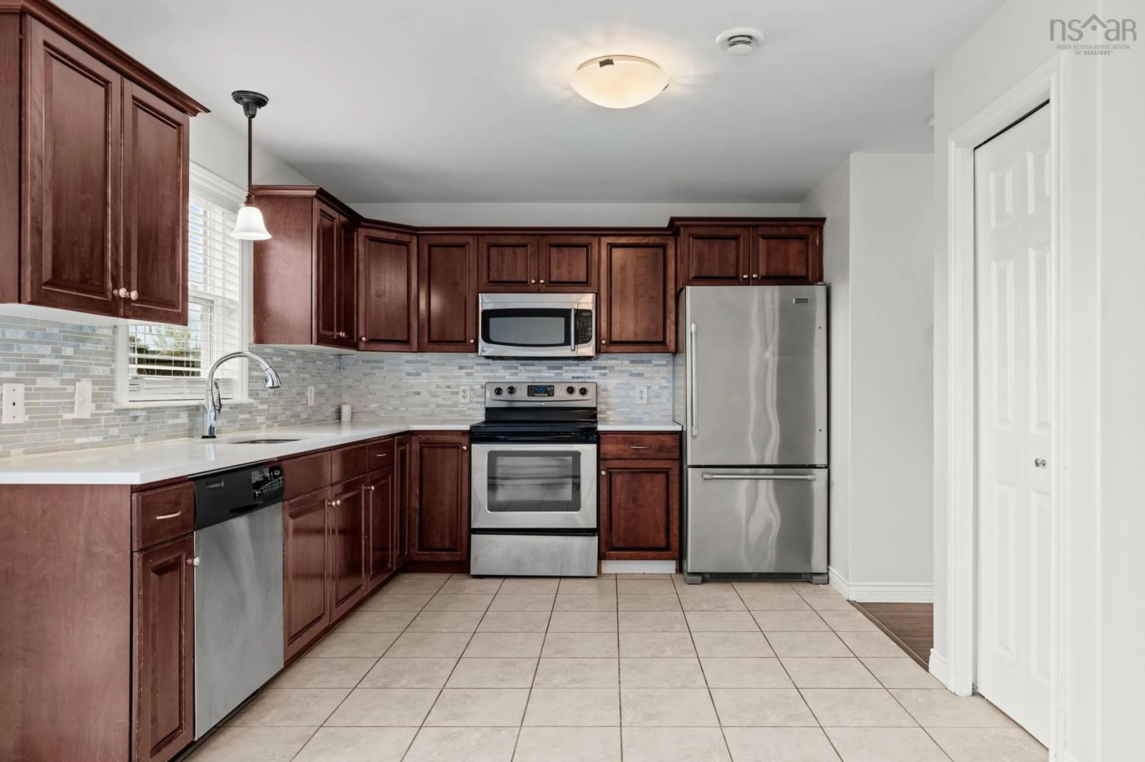 Standard kitchen, ceramic/tile floor for 27-29 Grayson Crt, Lower Sackville Nova Scotia B4C 0A8