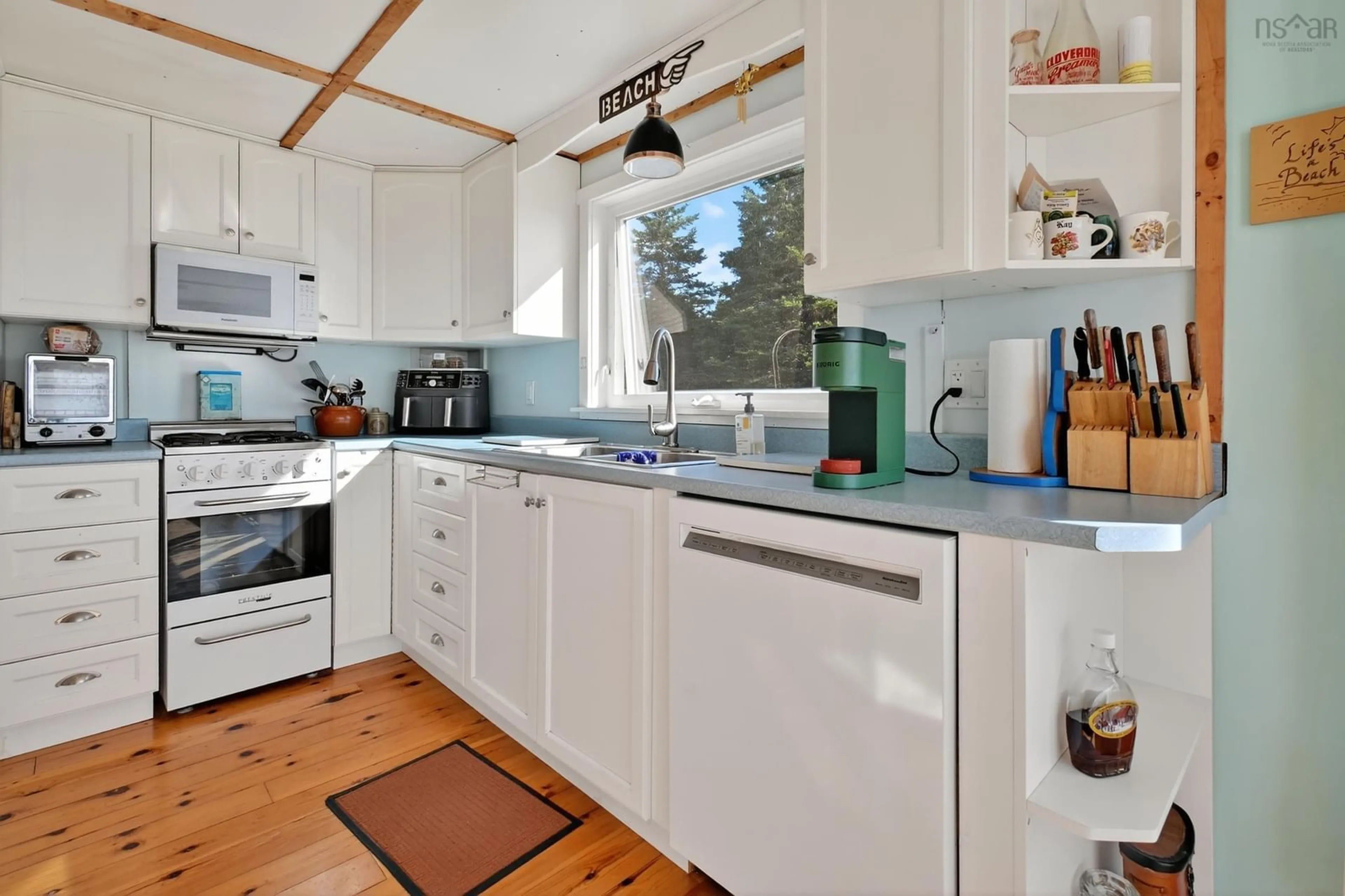 Open concept kitchen, ceramic/tile floor for 73 Gradys Reach Rd, Guysborough County Nova Scotia B0E 2G0