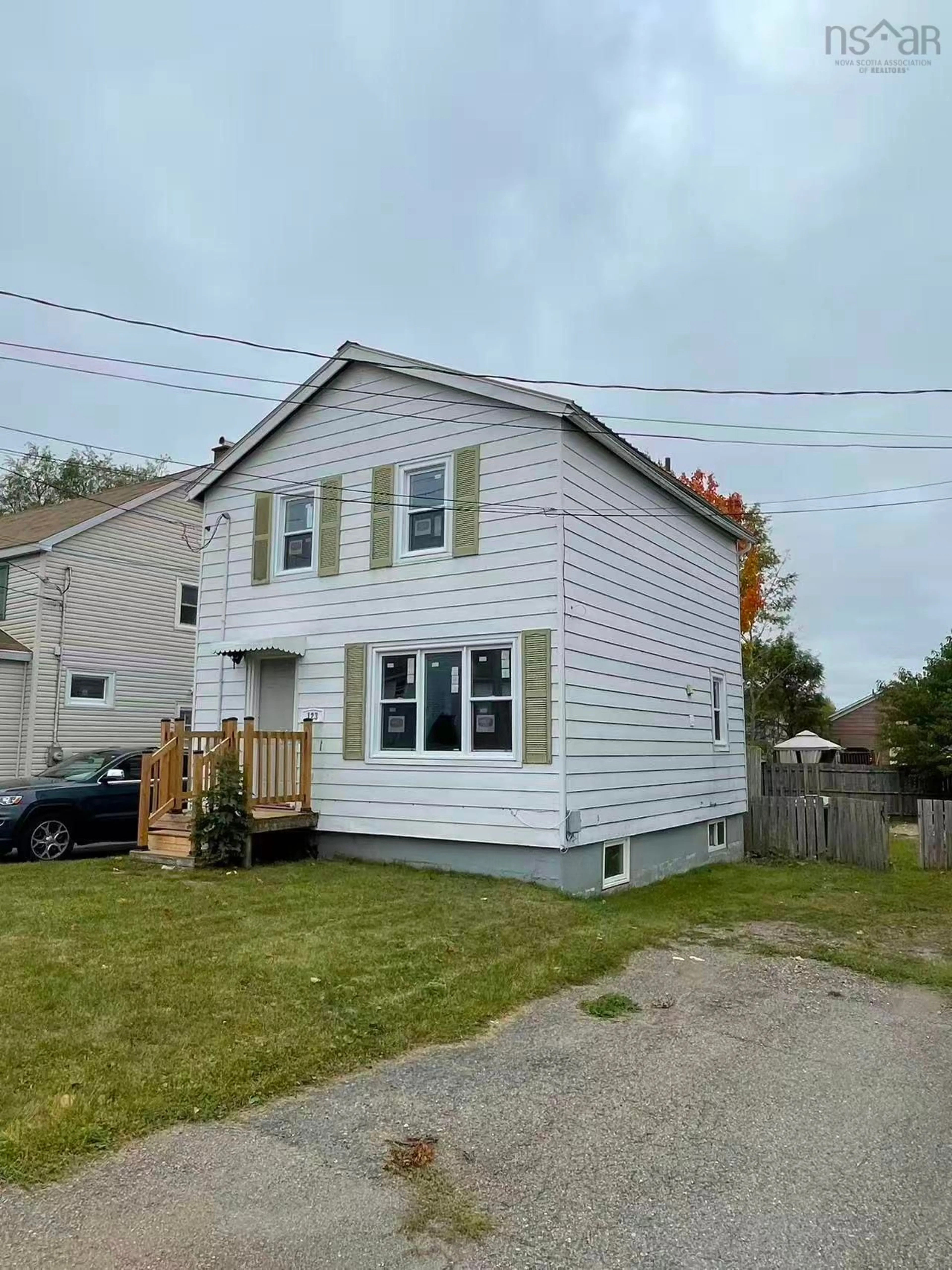 Home with vinyl exterior material, street for 123 Lorne St, Sydney Nova Scotia B1P 4H3