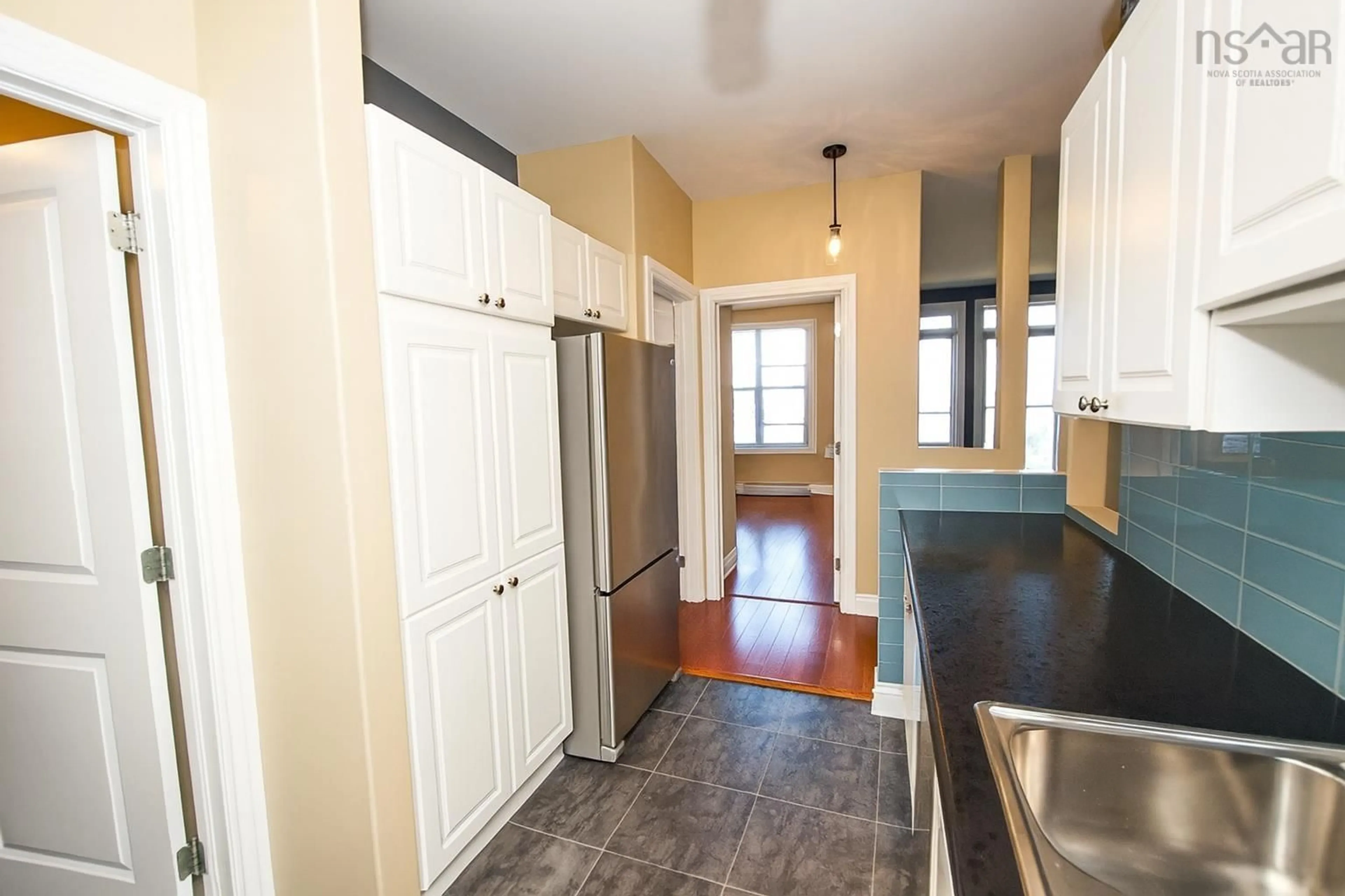 Standard kitchen, unknown for 168 Green Village Lane, Dartmouth Nova Scotia B2Y 0A2