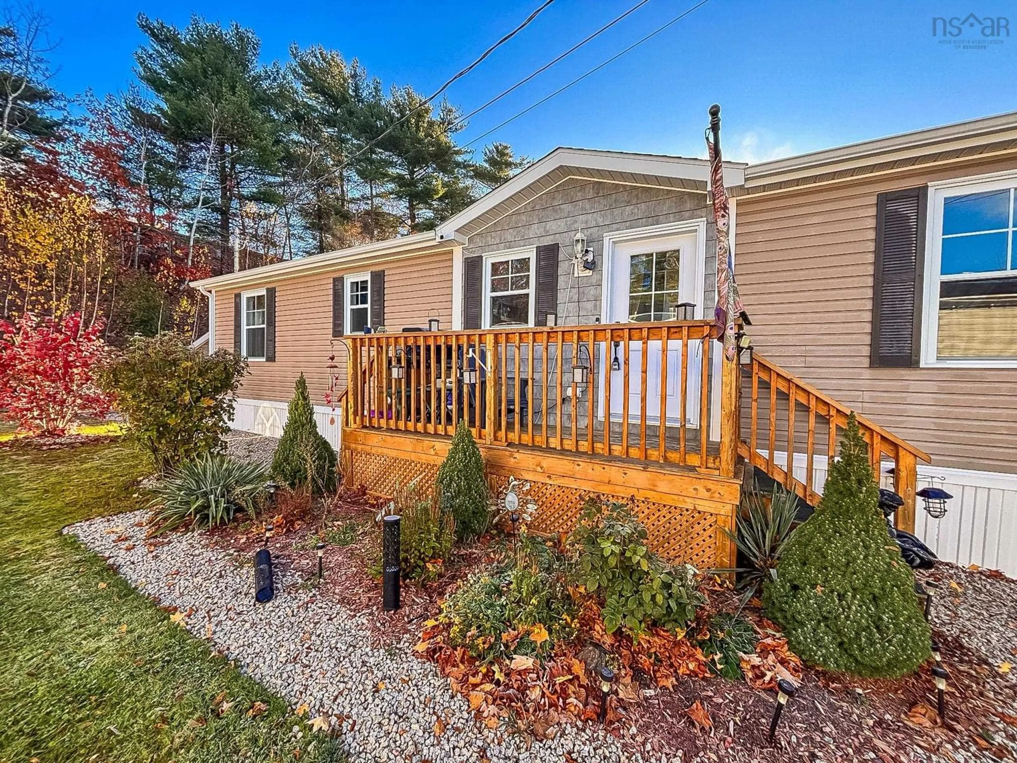 Home with vinyl exterior material, water/lake/river/ocean view for 116 Sherbrooke Ave, Bridgewater Nova Scotia B4V 4G1