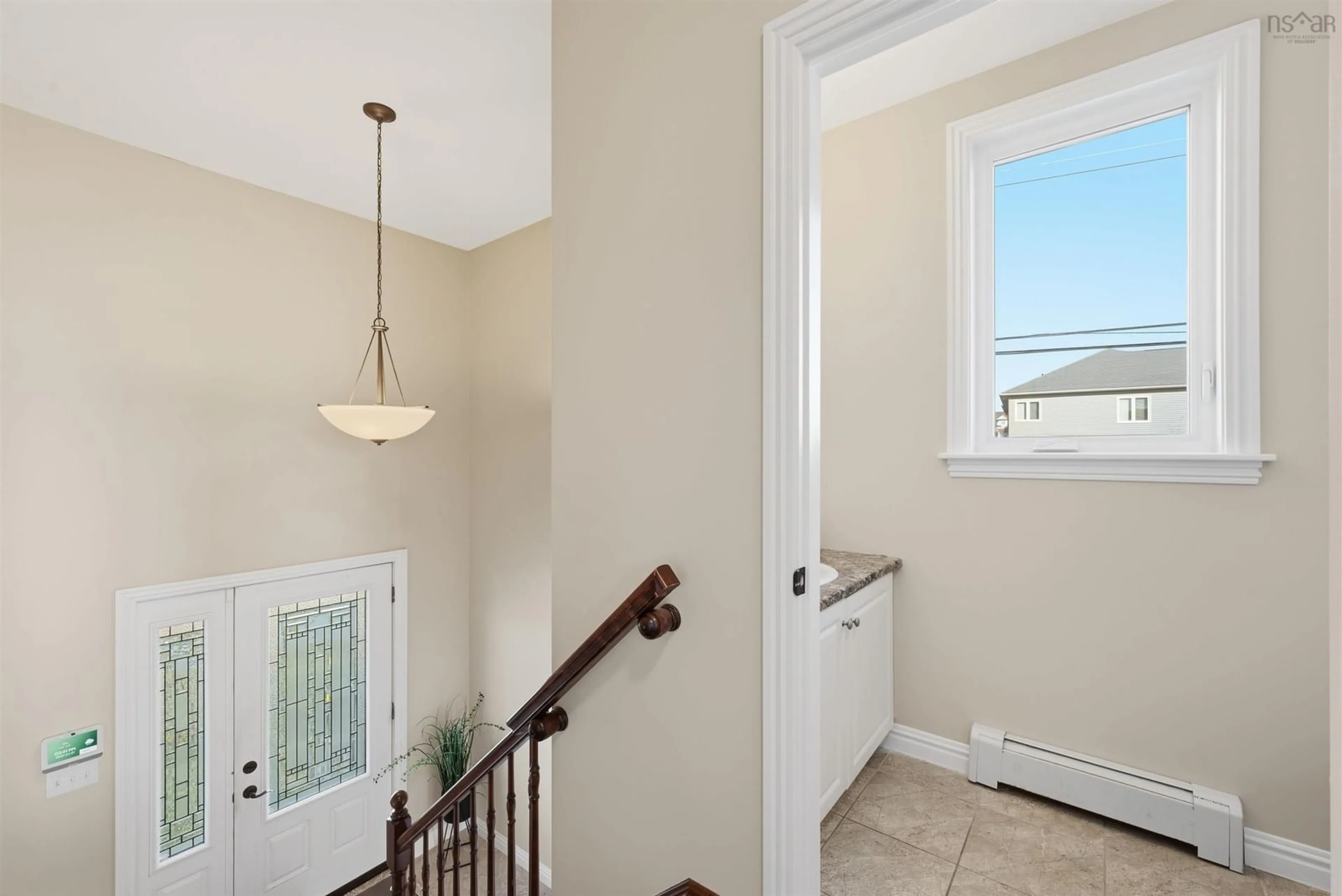 Indoor entryway for 4 Armenia Dr, Bedford Nova Scotia B4A 0H6