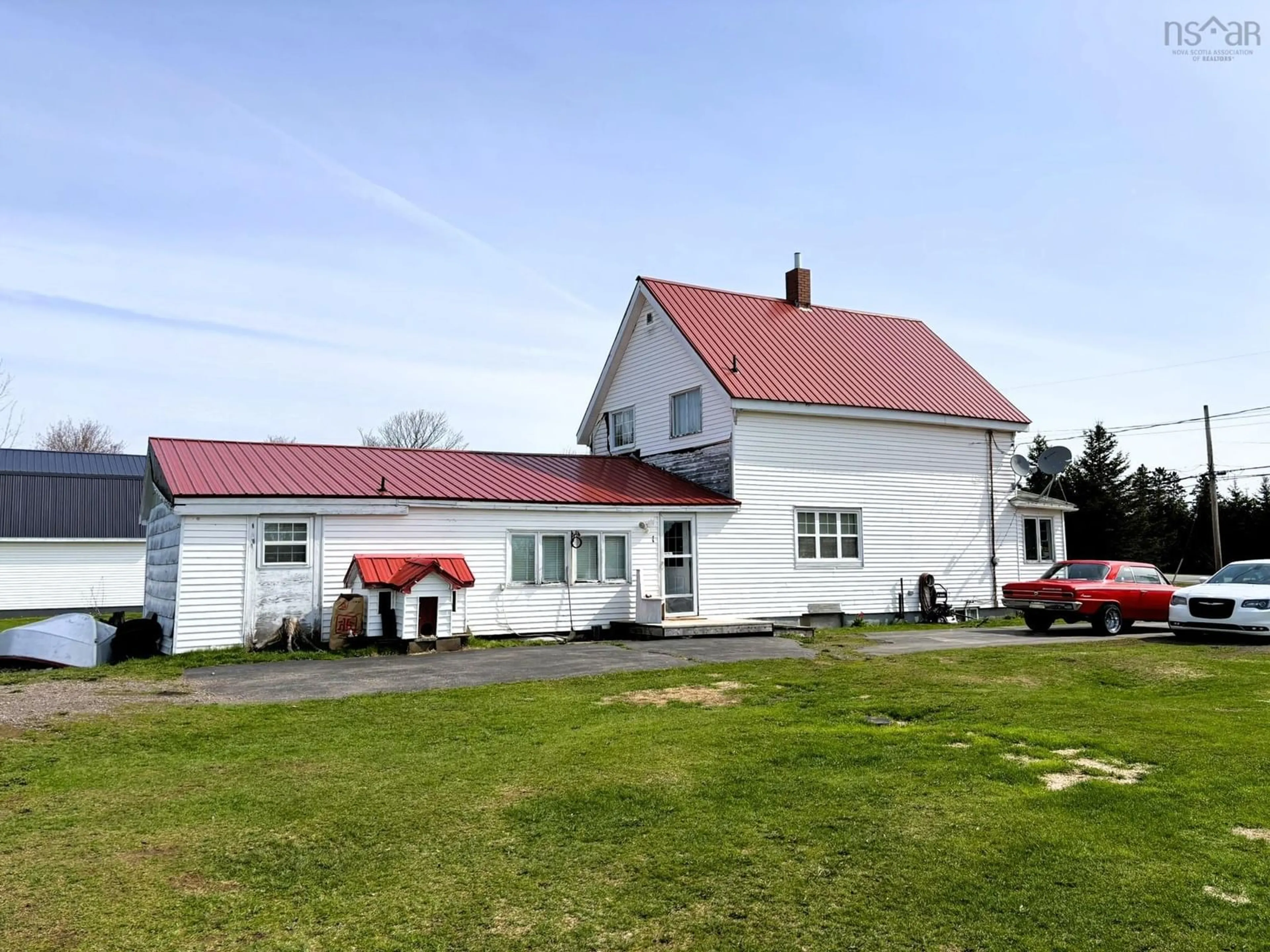 A pic from outside/outdoor area/front of a property/back of a property/a pic from drone, building for 1 Beaverdam Rd, Parrsboro Nova Scotia B0M 1S0