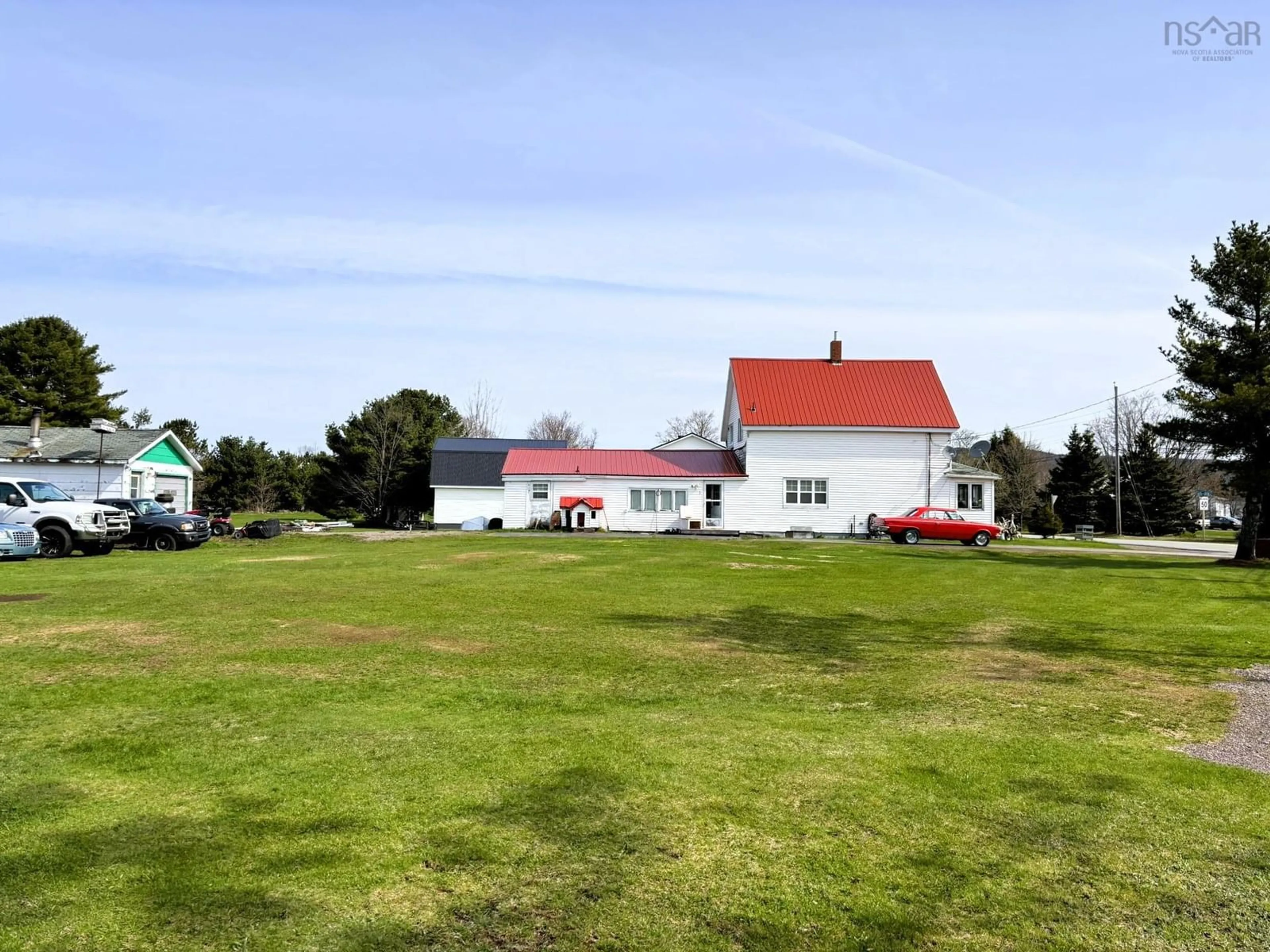 A pic from outside/outdoor area/front of a property/back of a property/a pic from drone, unknown for 1 Beaverdam Rd, Parrsboro Nova Scotia B0M 1S0