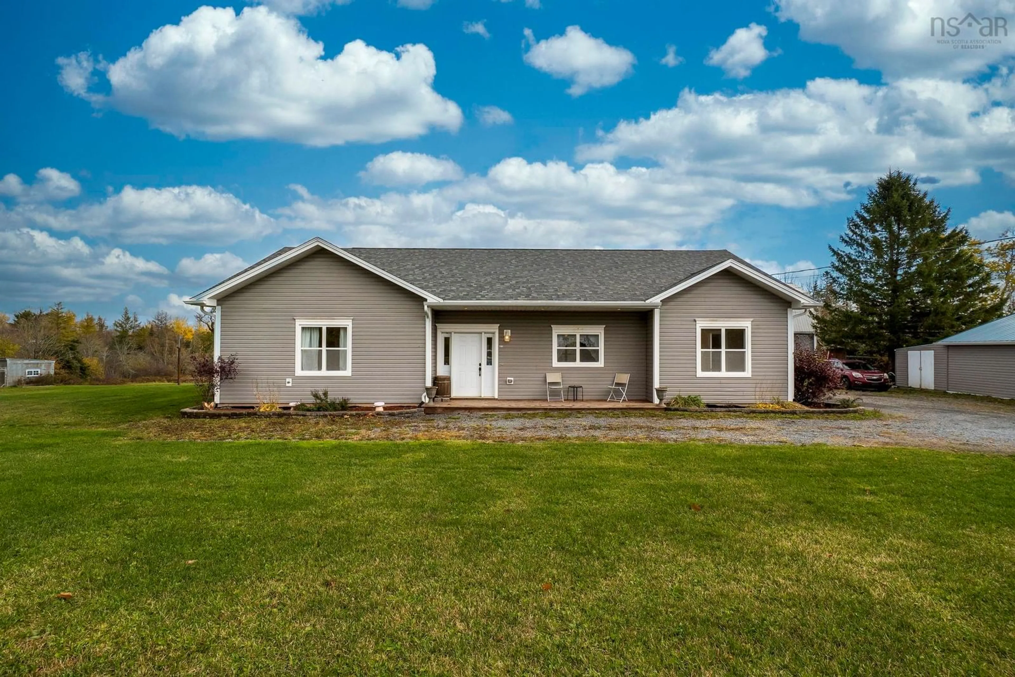 Home with vinyl exterior material, unknown for 6874 Highway 354, Kennetcook Nova Scotia B0N 1P0