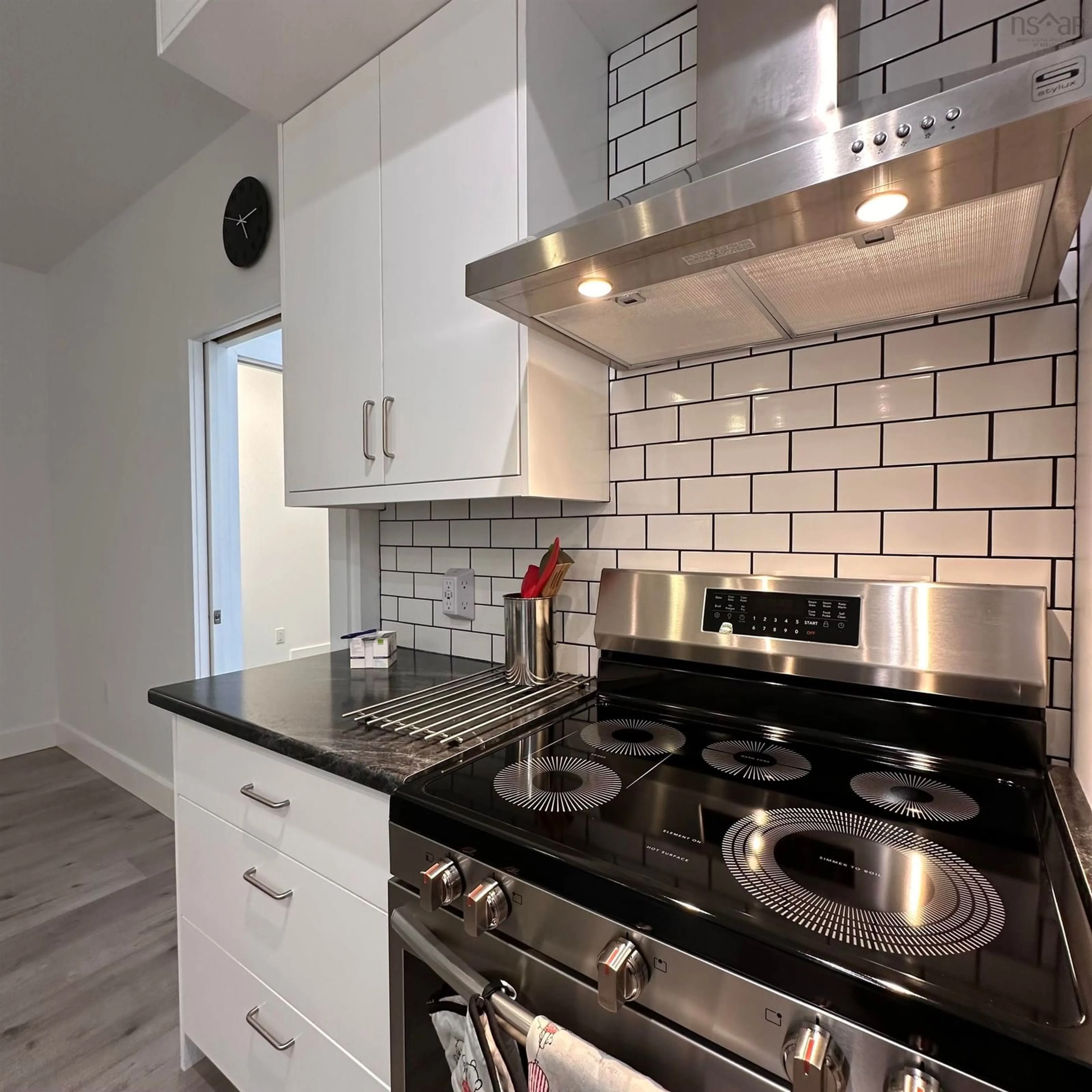 Standard kitchen, ceramic/tile floor for 75 Danica Dr, Pine Grove Nova Scotia B4V 7Z2