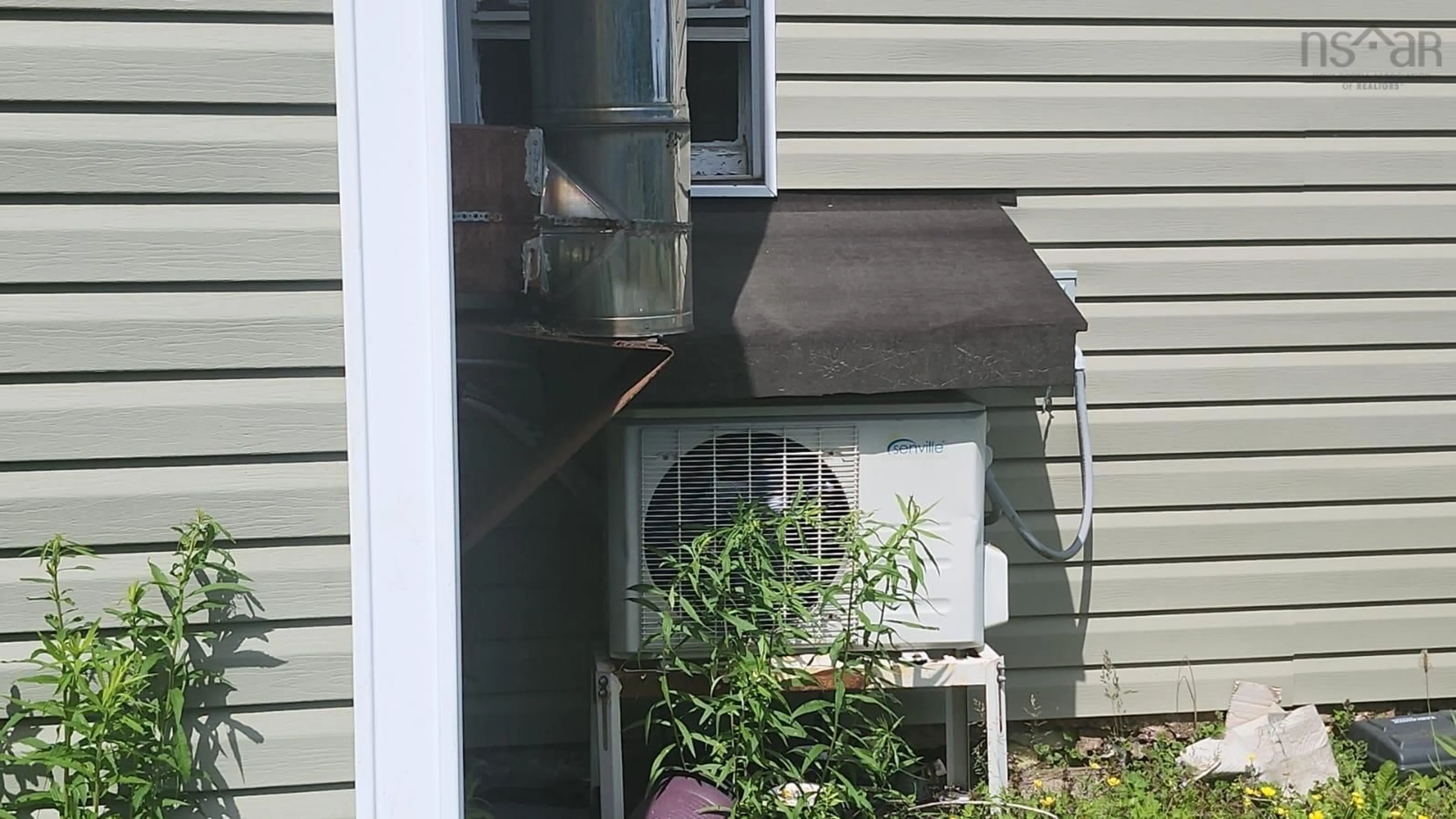 Patio, street for 1633 Mackay St, Westville Nova Scotia B0K 2A0