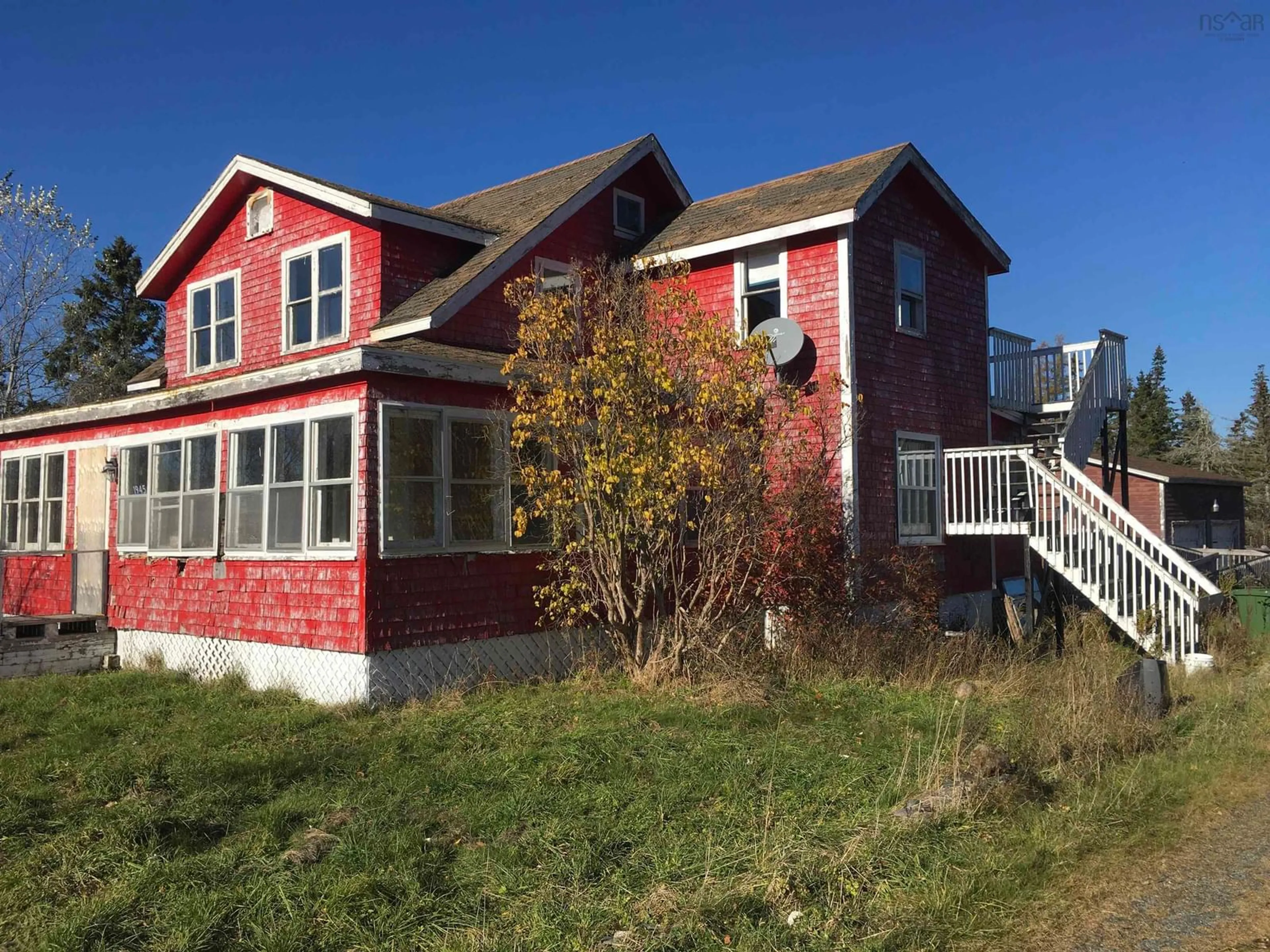 Home with vinyl exterior material, building for 1945 Italy Cross Rd, Petite Rivière Nova Scotia B4V 5W8