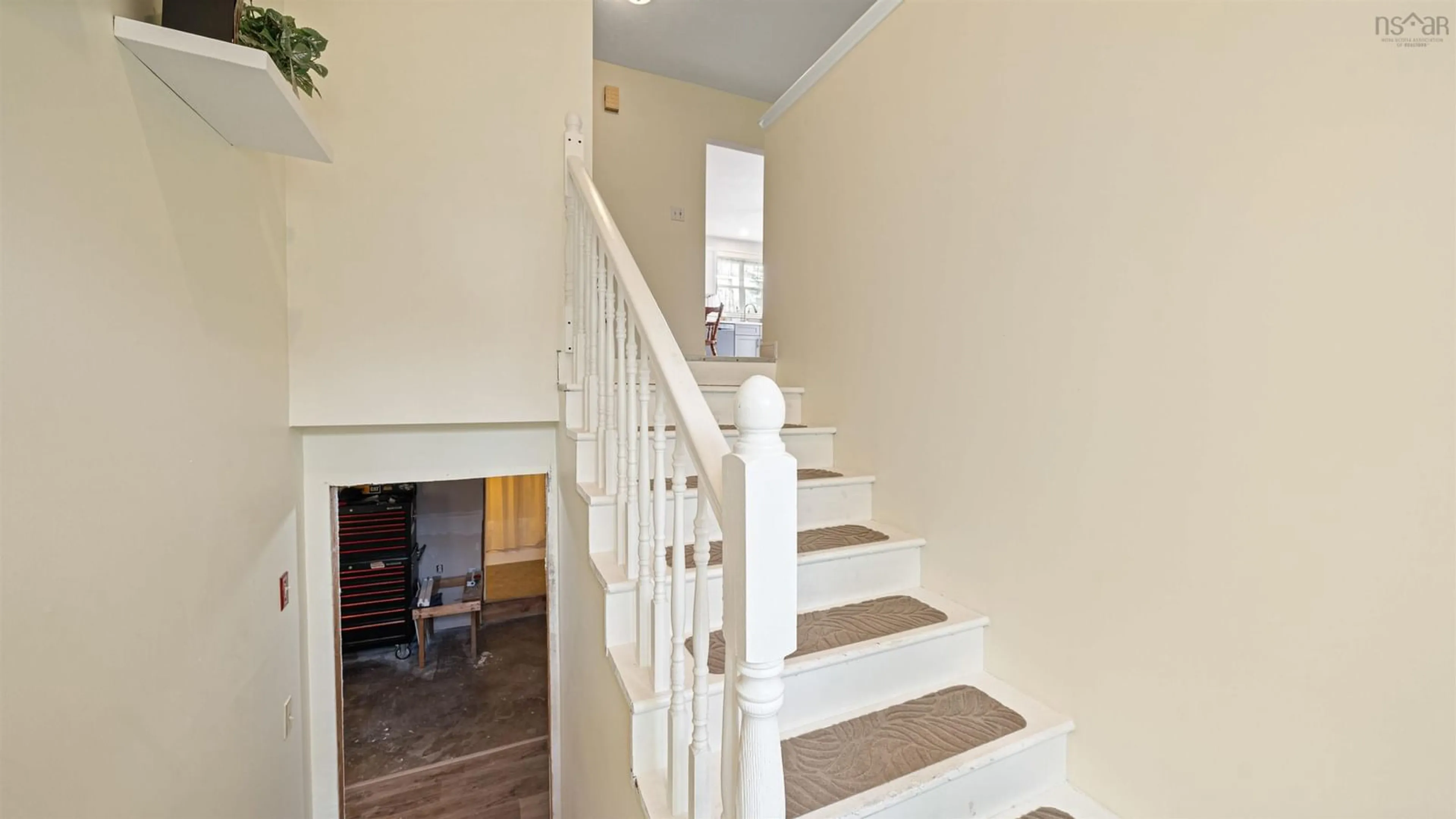 Stairs for 2155 Beaver Bank Rd, Beaver Bank Nova Scotia B4G 1E2