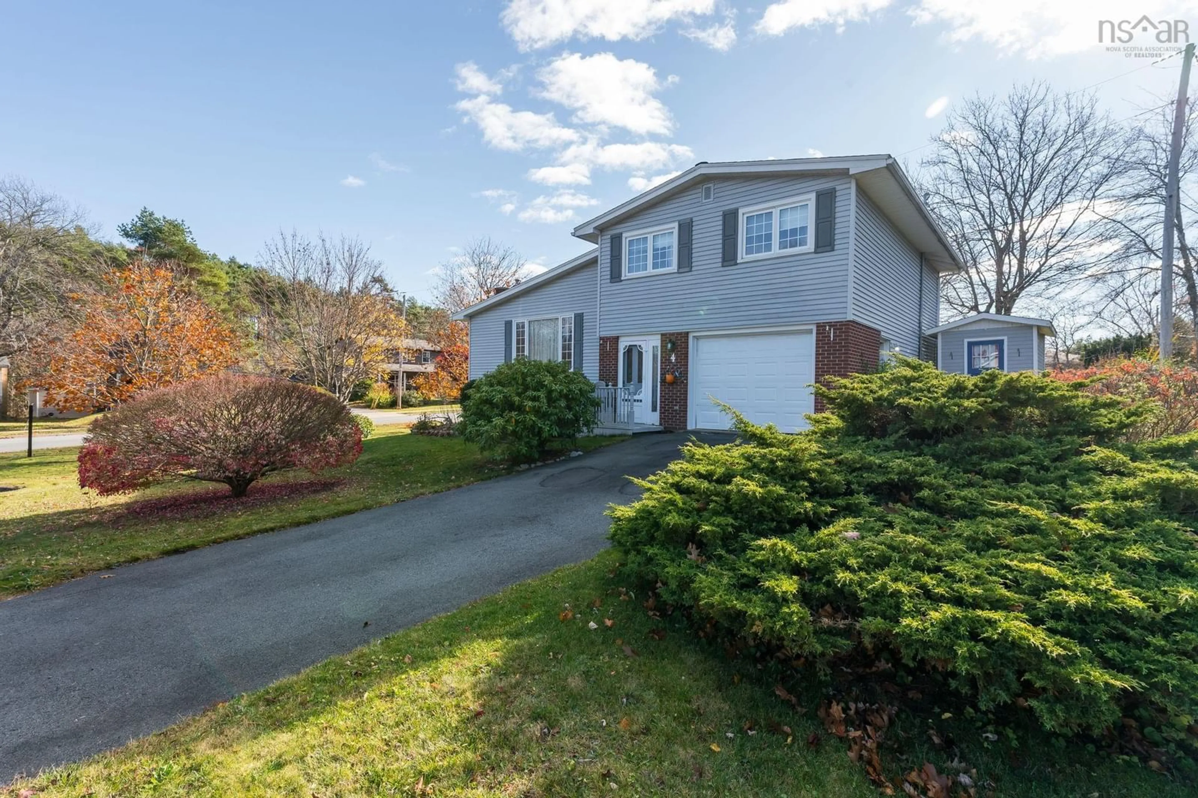 A pic from outside/outdoor area/front of a property/back of a property/a pic from drone, street for 4 Kingsmere Crt, Timberlea Nova Scotia B3T 1J4