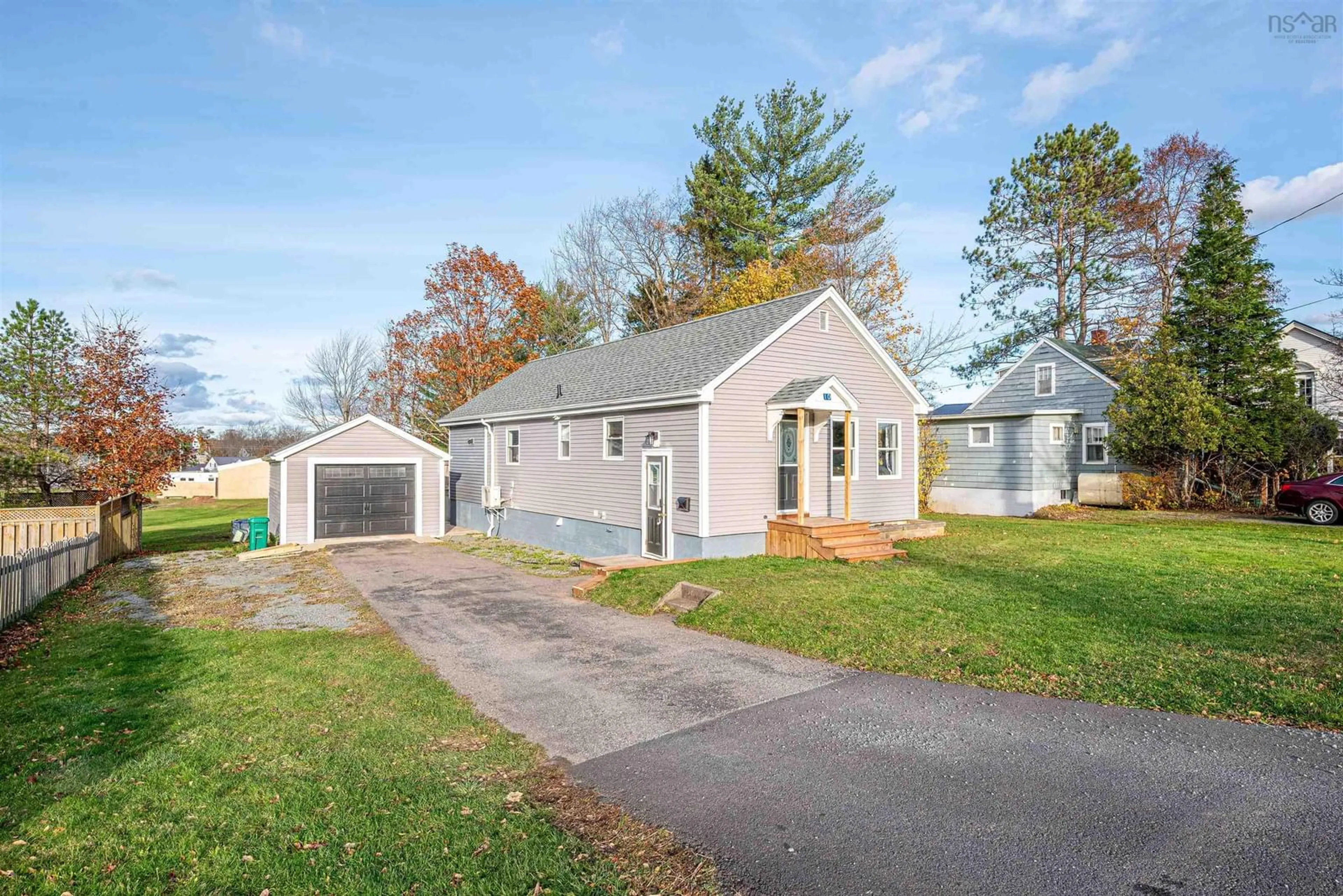 Unknown for 10 Willow St, Hantsport Nova Scotia B0P 1P0