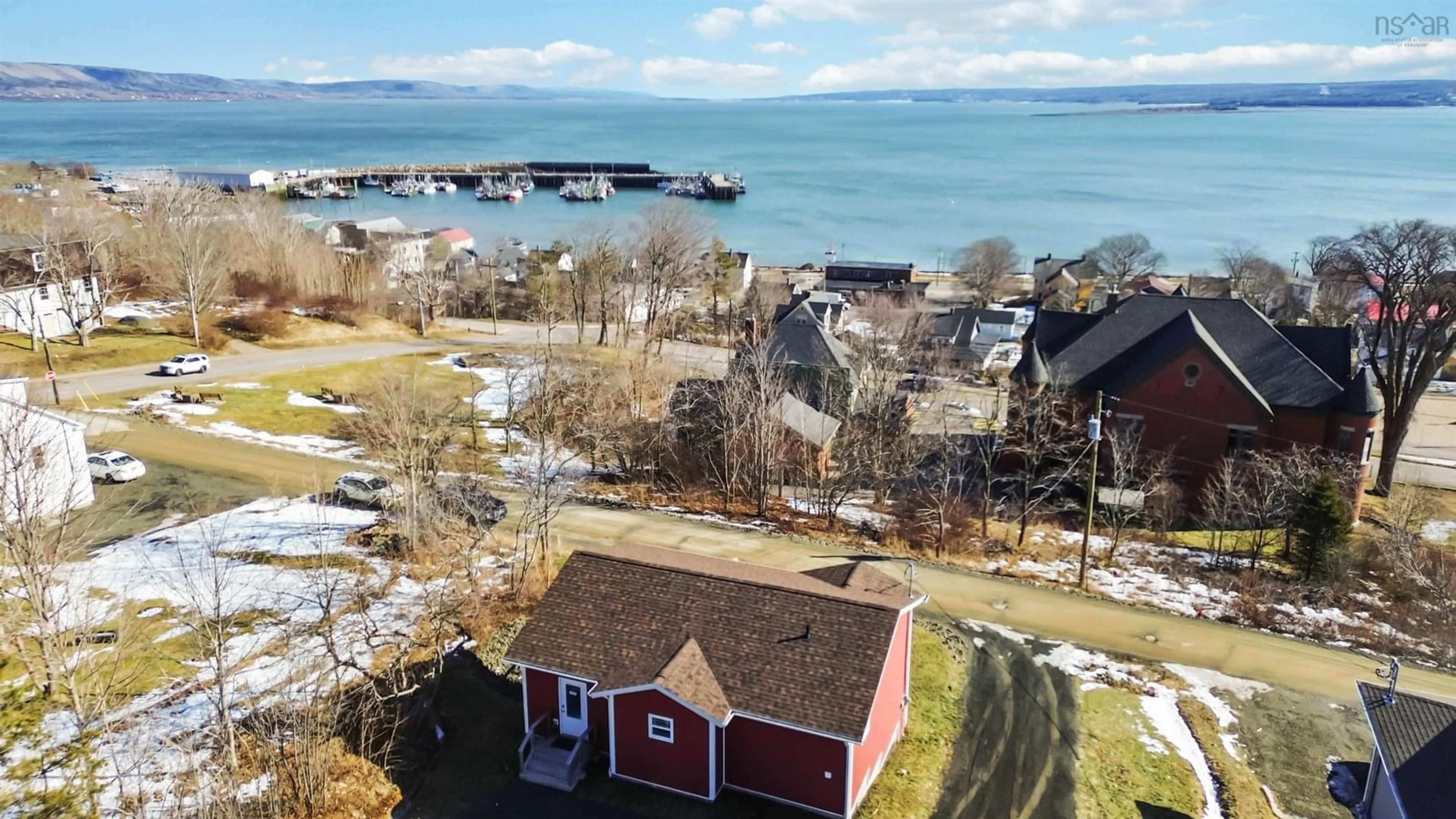 A pic from outside/outdoor area/front of a property/back of a property/a pic from drone, water/lake/river/ocean view for 109 Second Ave Ave, Digby Nova Scotia B0V 1A0