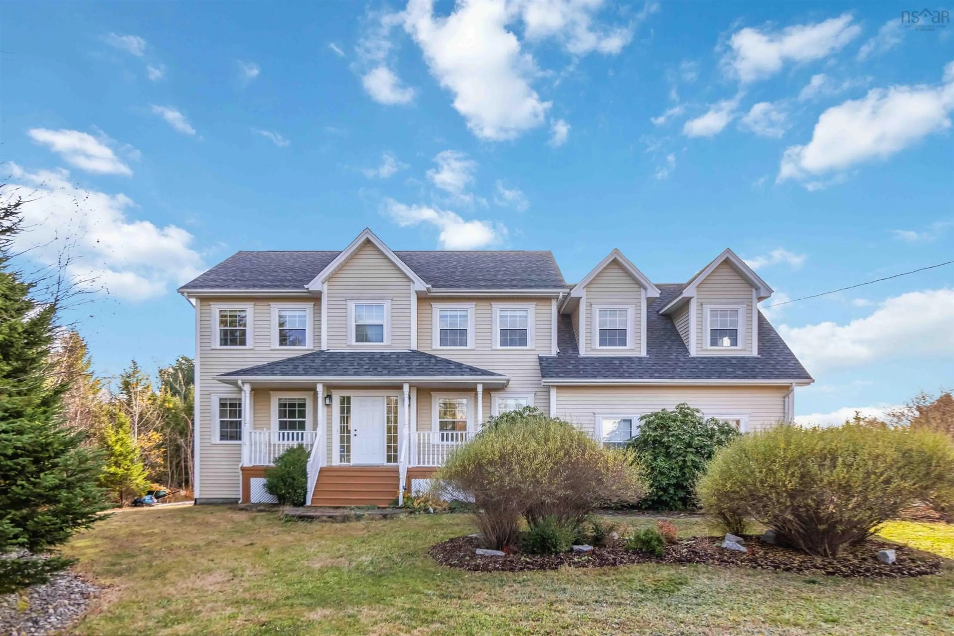 Home with vinyl exterior material, unknown for 39 Homewood Grove, Upper Tantallon Nova Scotia B3Z 4J7