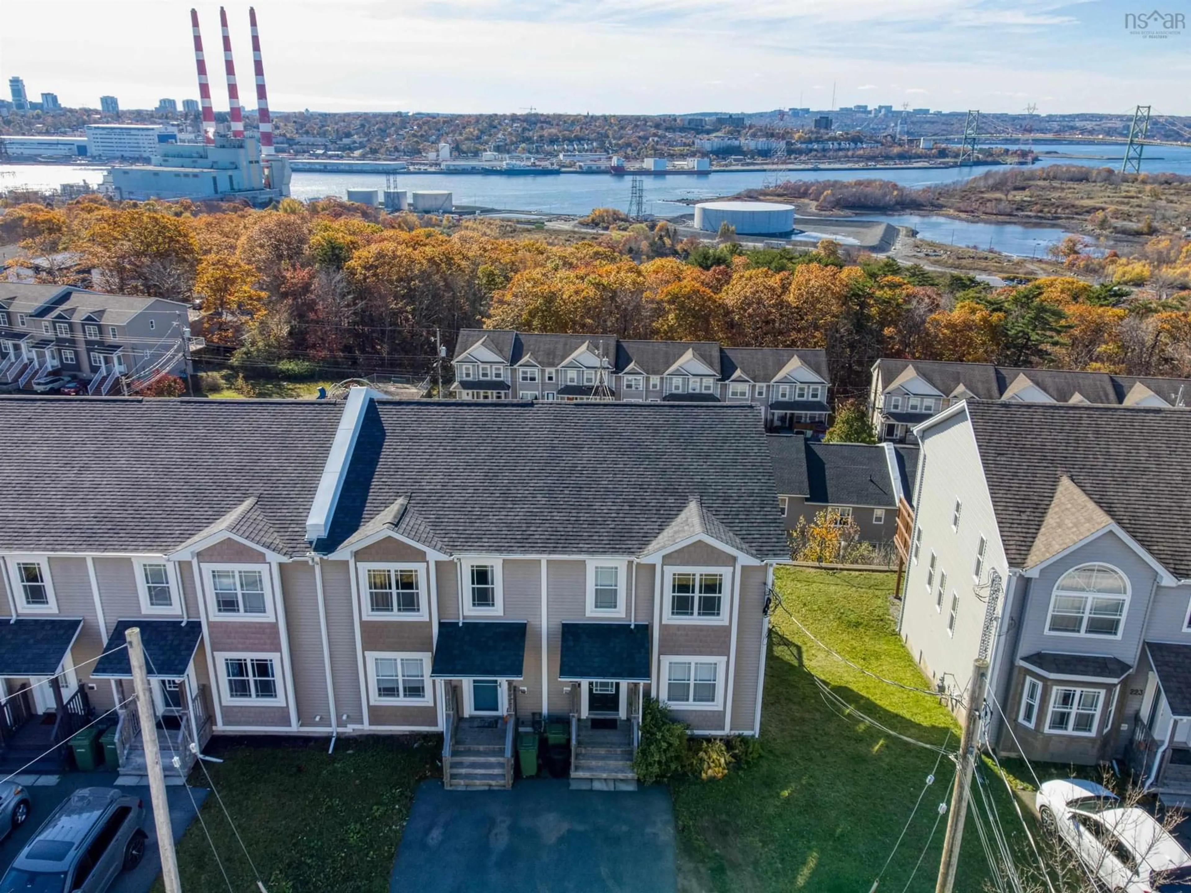 A pic from outside/outdoor area/front of a property/back of a property/a pic from drone, water/lake/river/ocean view for 227 Nadia Dr, Dartmouth Nova Scotia B3A 0B1