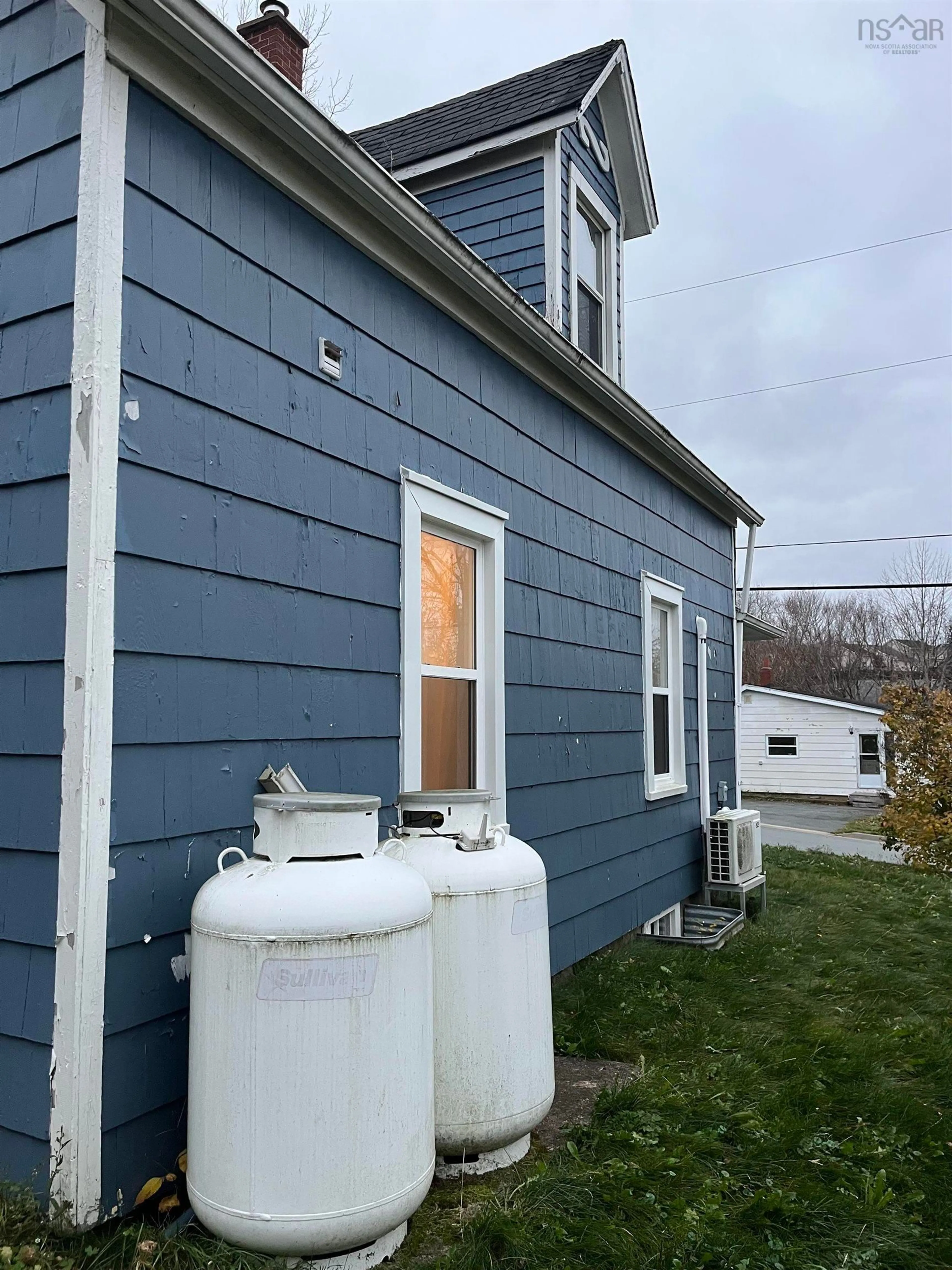 Home with vinyl exterior material, building for 6 Jubilee Lane, Sackville Nova Scotia B4E 1J2