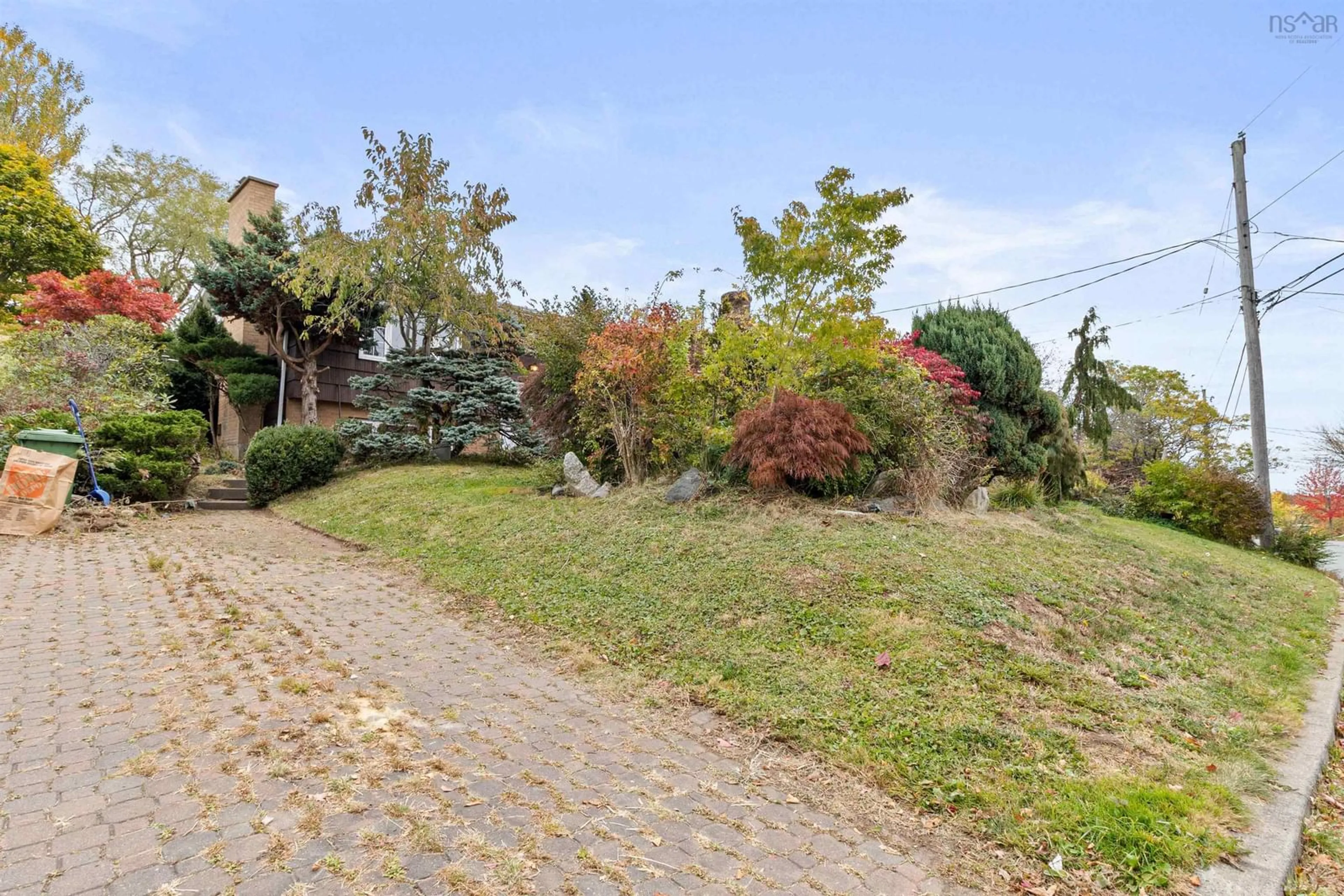 Patio, street for 112 Arklow Drive Dr, Cole Harbour Nova Scotia B2W 4E4